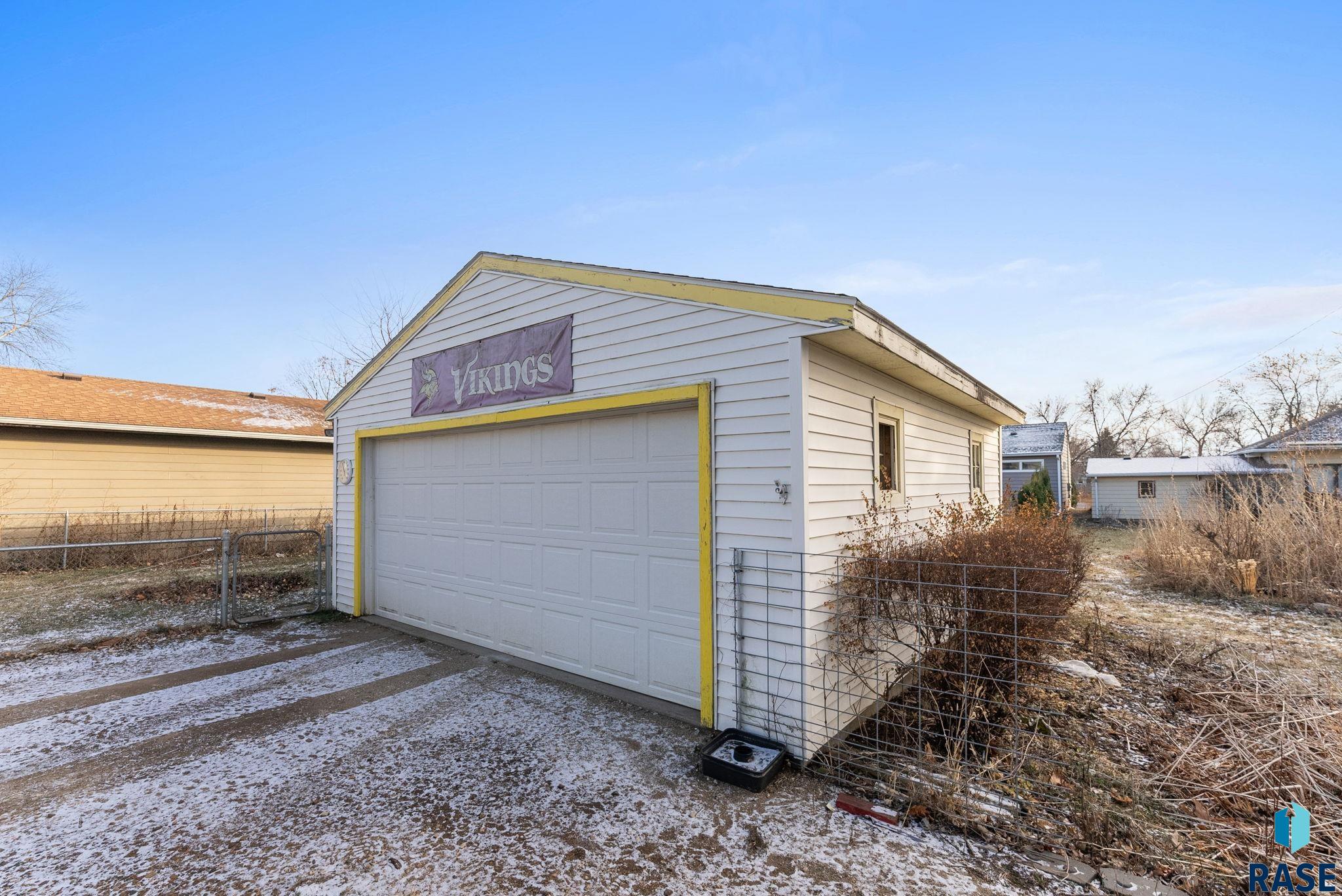 313 E 2nd Ave Avenue, Lennox, South Dakota image 21