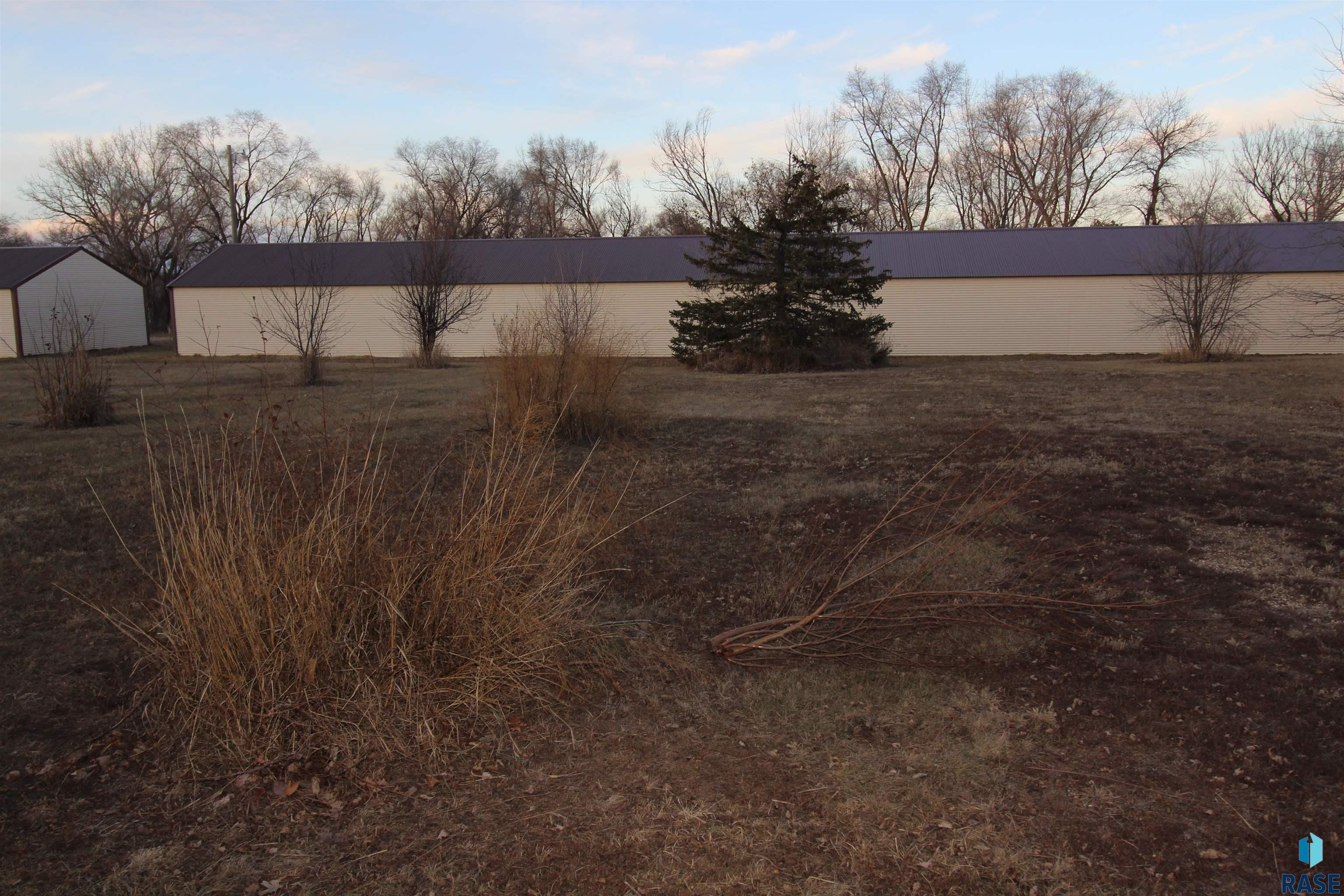 3 E 5th St Street, Parker, South Dakota image 1