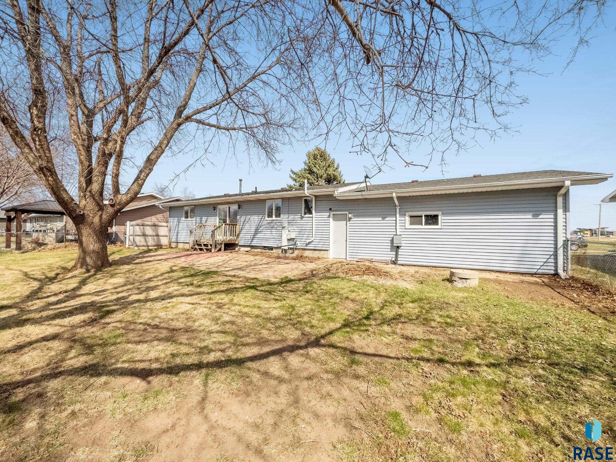 1013 S Academy St Street, Lennox, South Dakota image 20