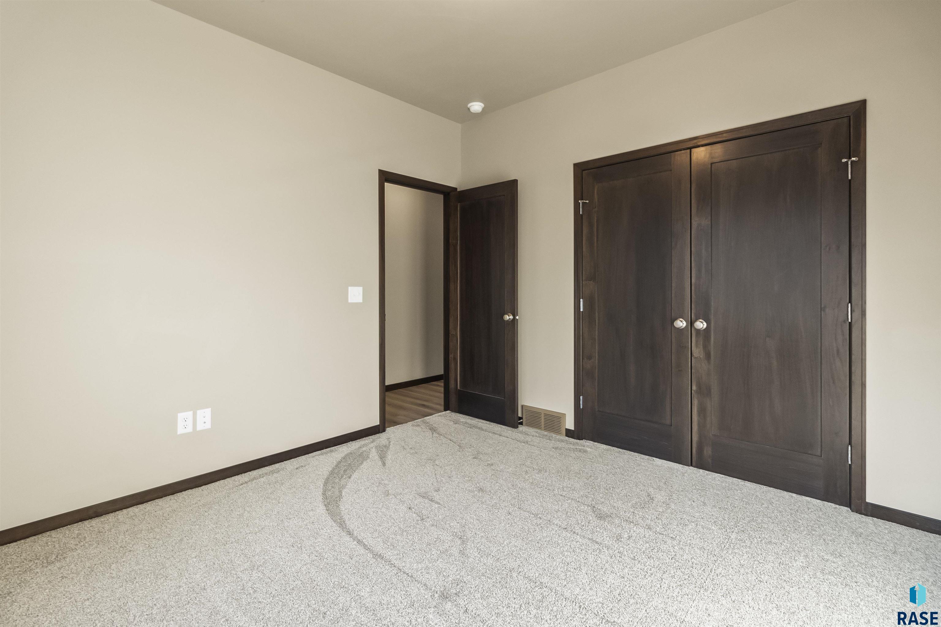 193 Thelma Ave Avenue, Harrisburg, South Dakota image 15