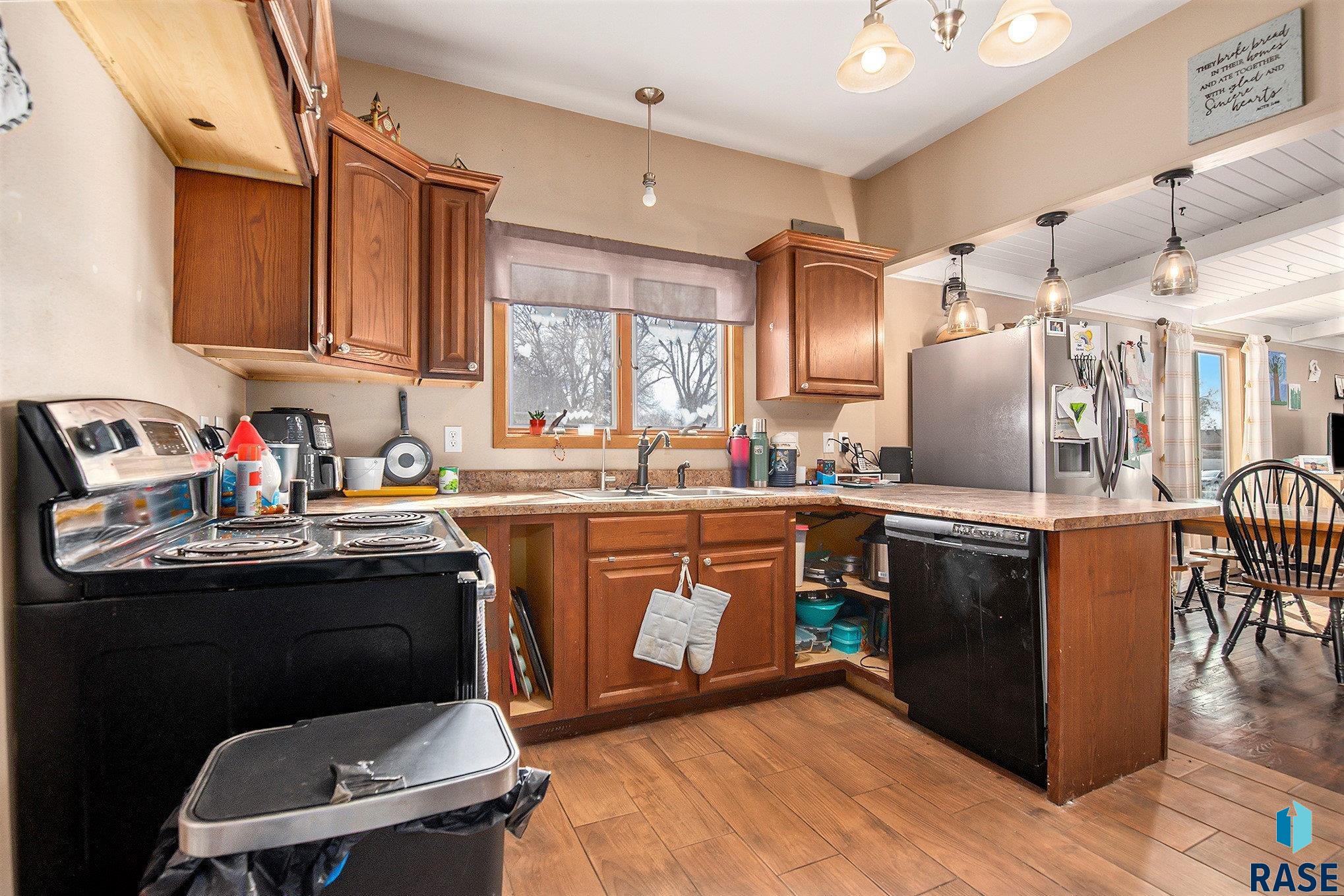 420 NE 6th St Street, Madison, South Dakota image 14