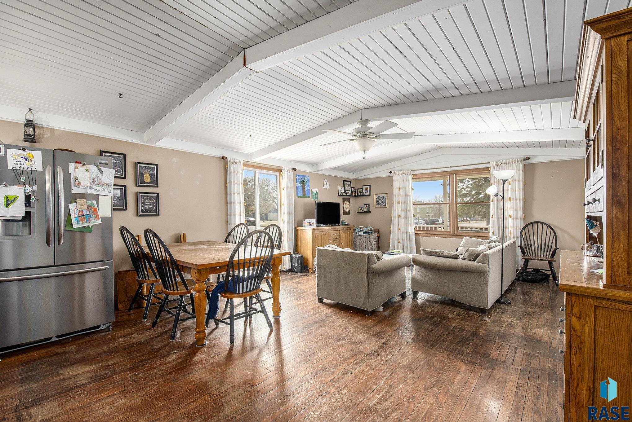420 NE 6th St Street, Madison, South Dakota image 12