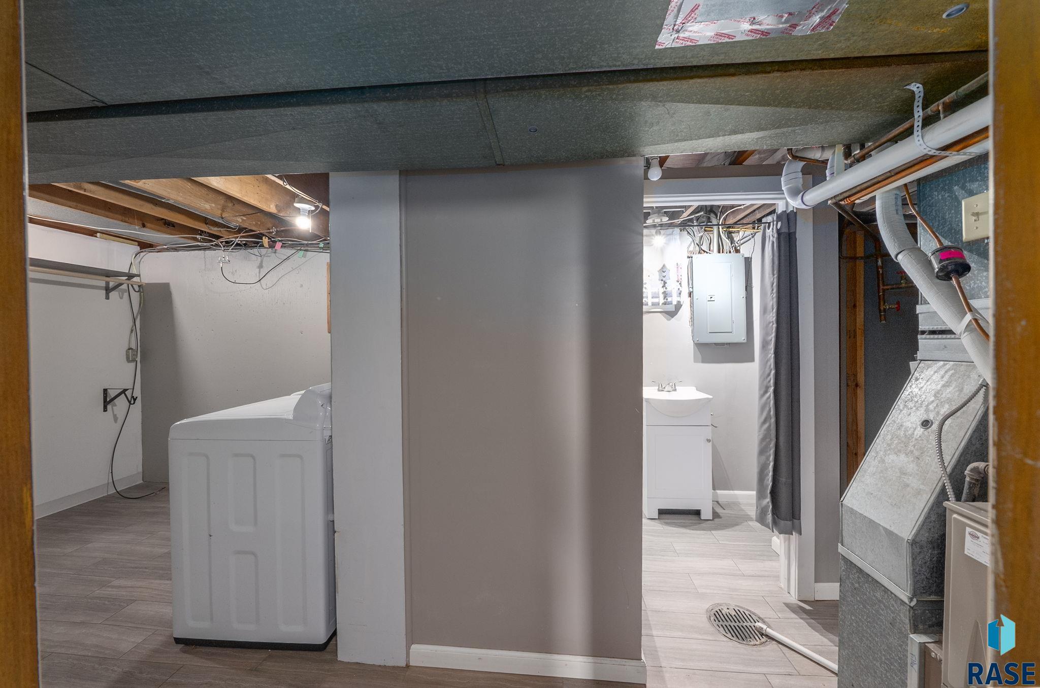2404 S Elmwood Ave Avenue, Sioux Falls, New Jersey image 47