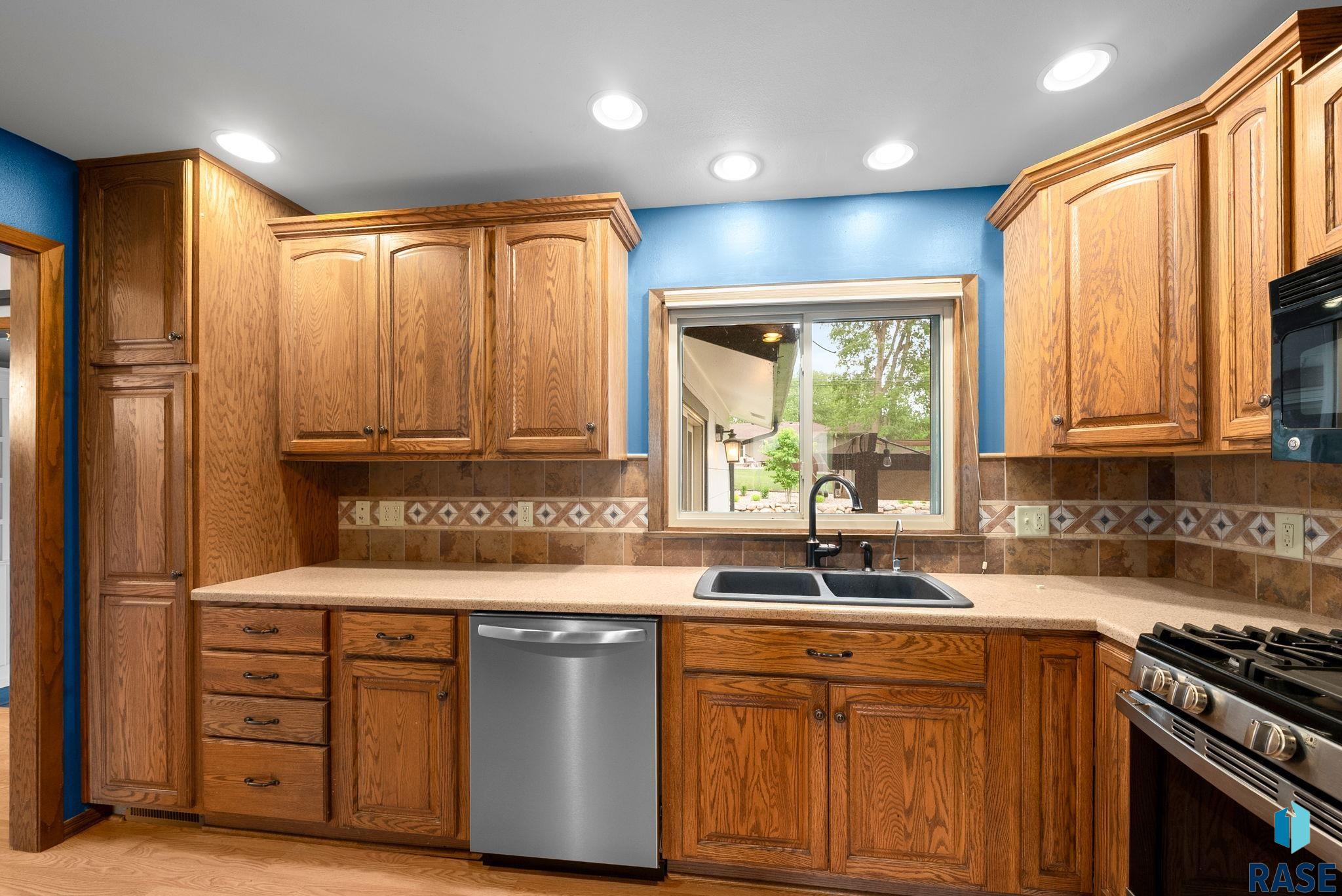 2404 S Elmwood Ave Avenue, Sioux Falls, New Jersey image 6