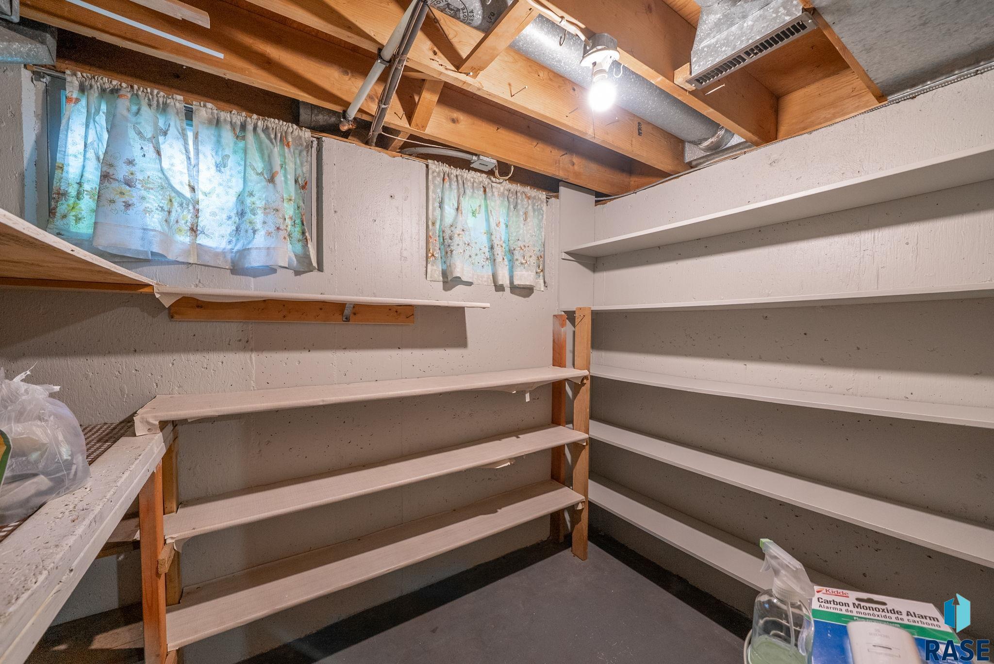 2404 S Elmwood Ave Avenue, Sioux Falls, New Jersey image 48