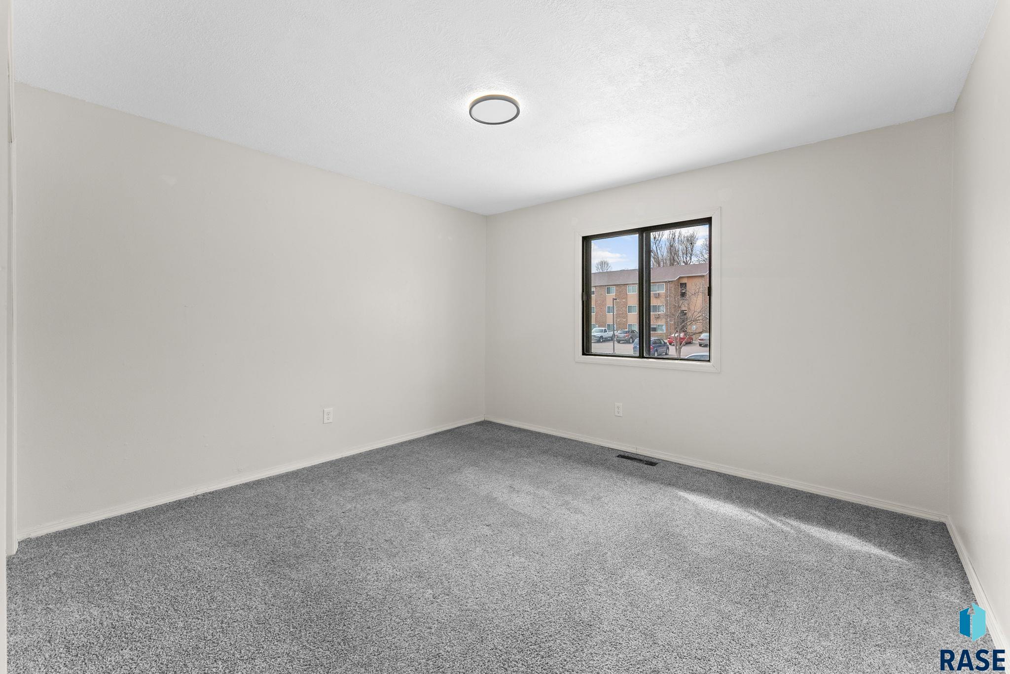 820 N Lewis Ave Avenue, Sioux Falls, New Jersey image 7