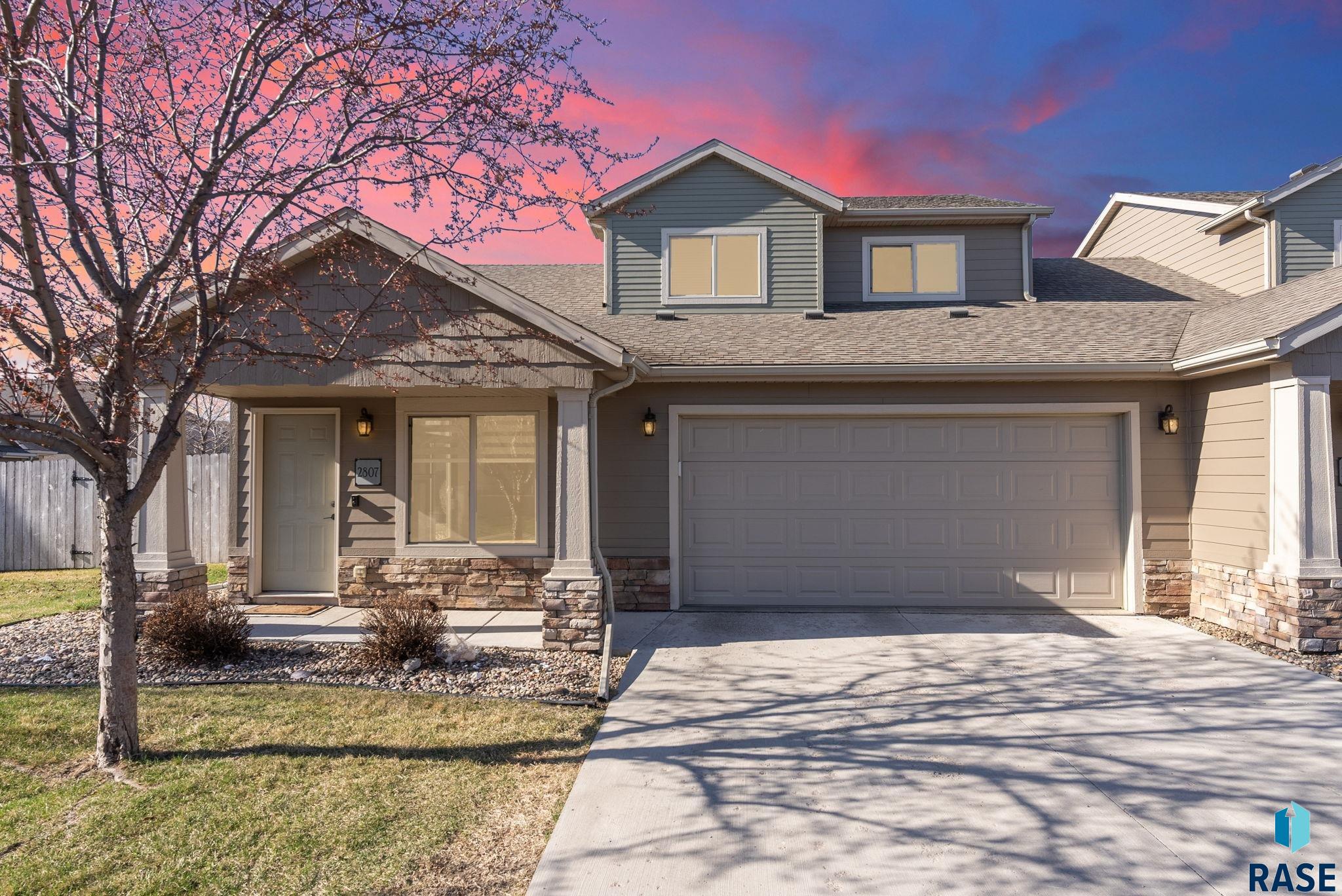 2807 E Indigo Pl Place, Sioux Falls, New Jersey image 1