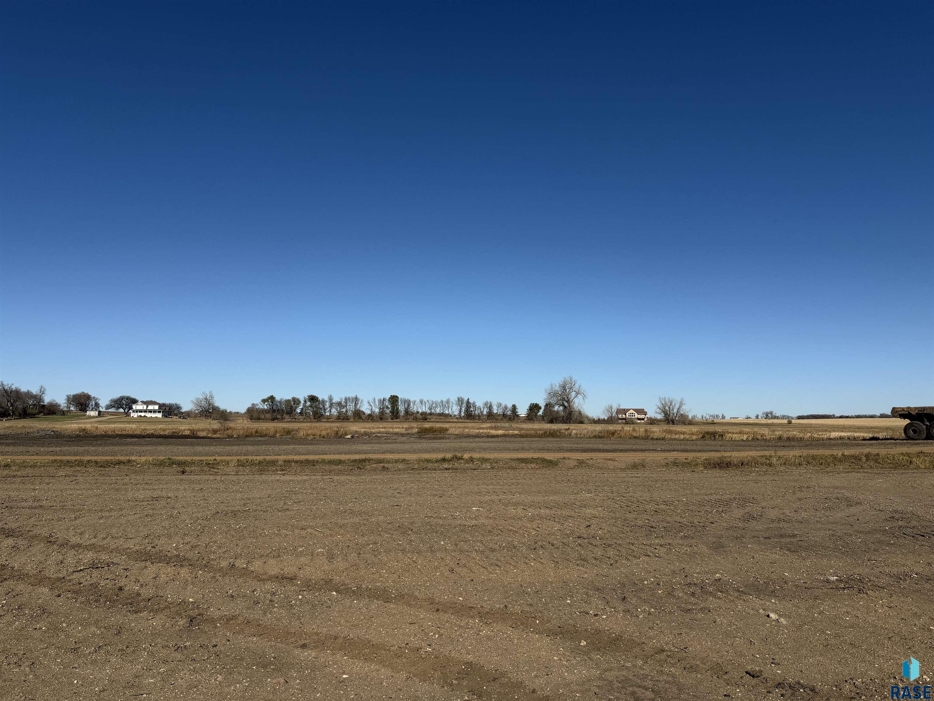 Dakota Ave Avenue #LOT 4, Madison, South Dakota image 3