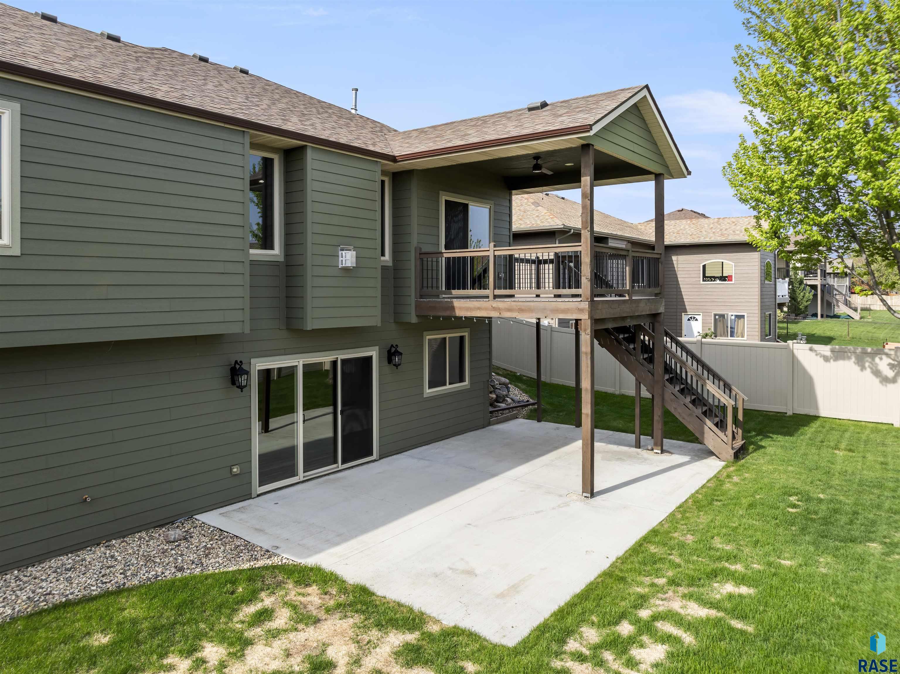 Sioux Falls, South Dakota 57108, United States, 5 Bedrooms Bedrooms, ,3 BathroomsBathrooms,Residential,Active,126773