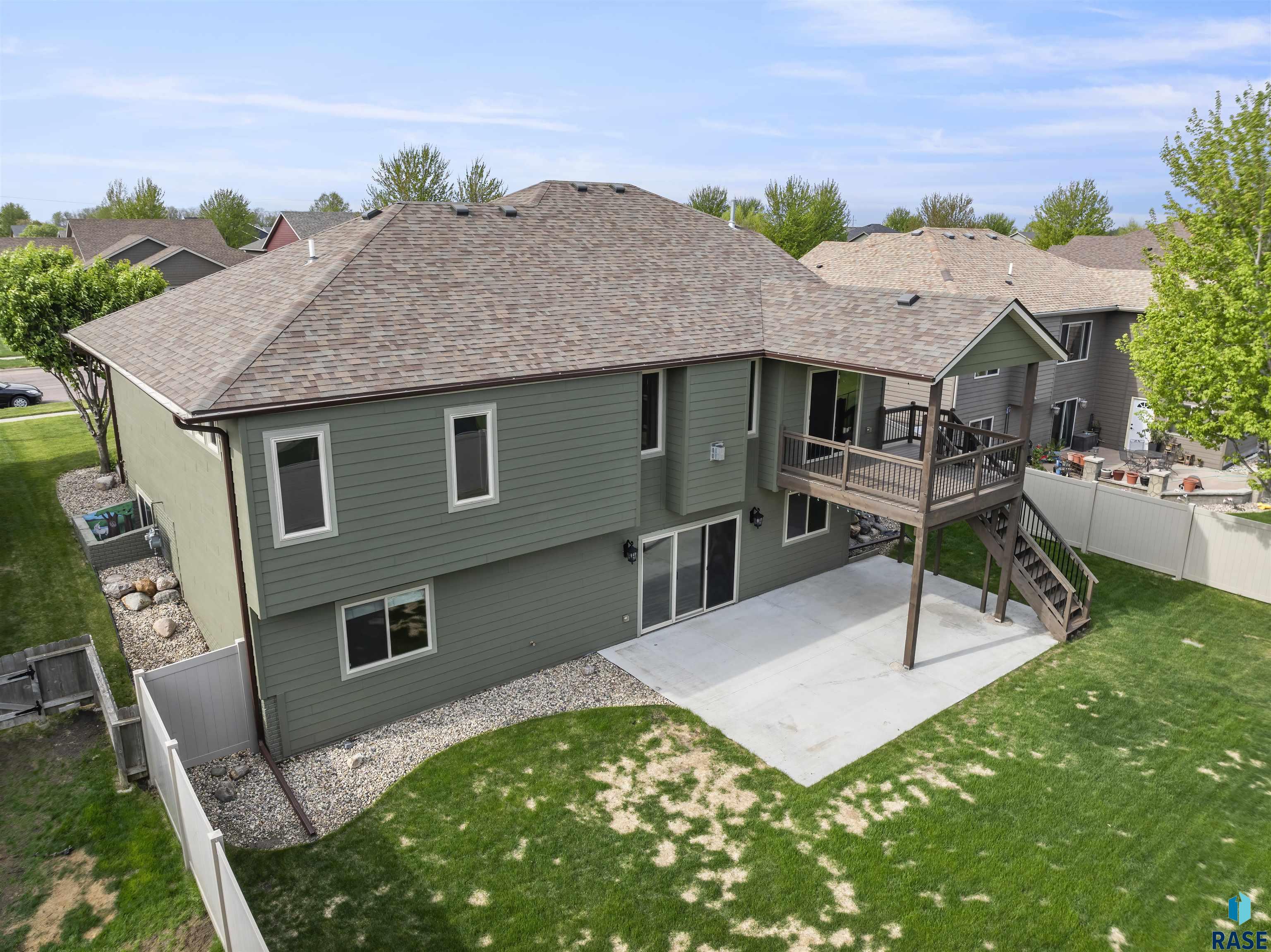 Sioux Falls, South Dakota 57108, United States, 5 Bedrooms Bedrooms, ,3 BathroomsBathrooms,Residential,Active,126773