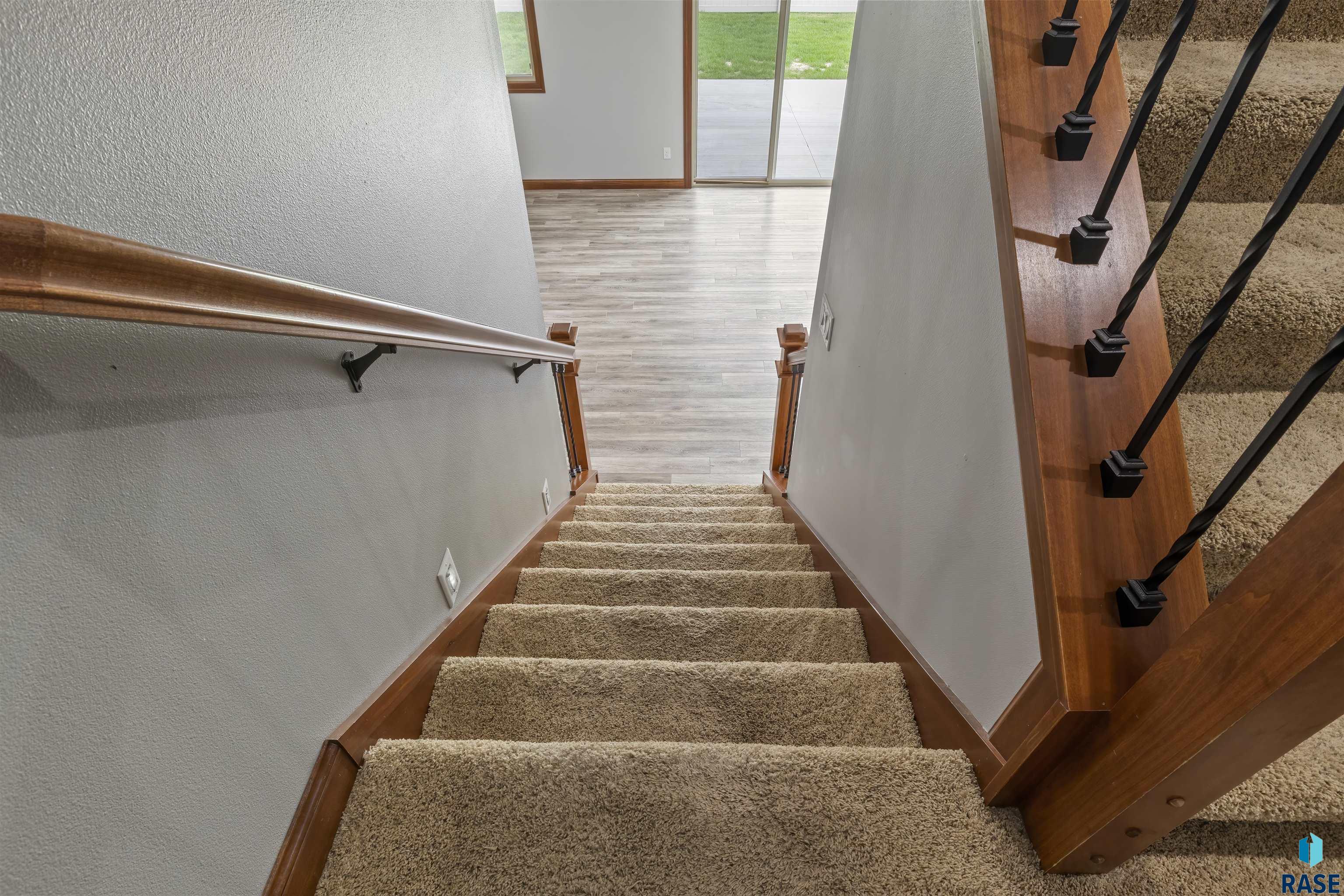 4004 W 90th St Street, Sioux Falls, South Dakota image 46