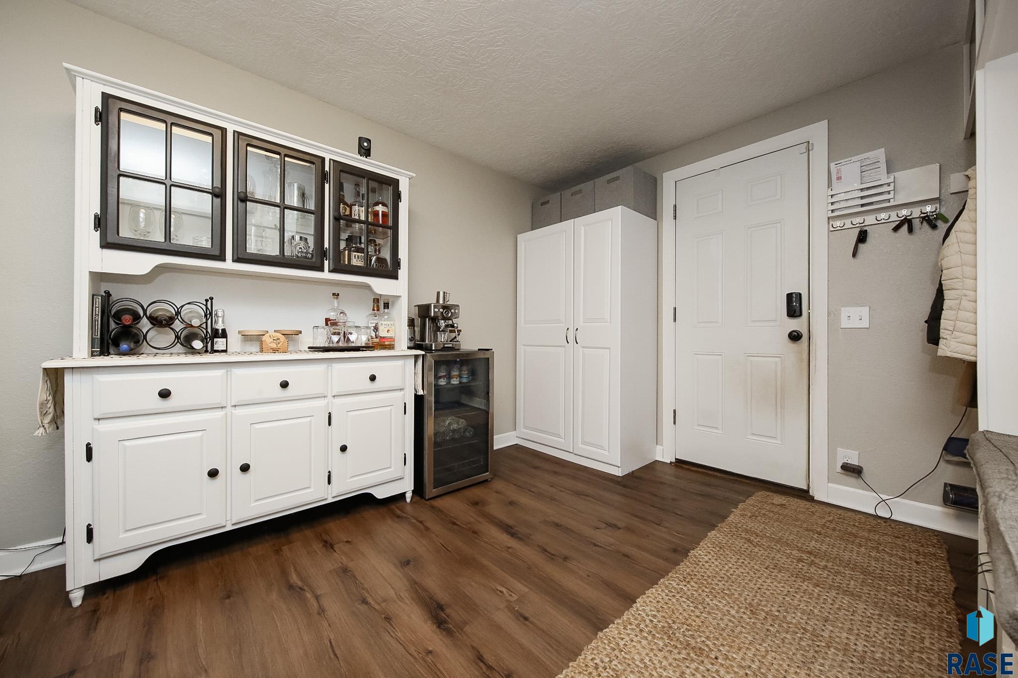 706 W 1st St Street, Sioux Falls, South Dakota image 14