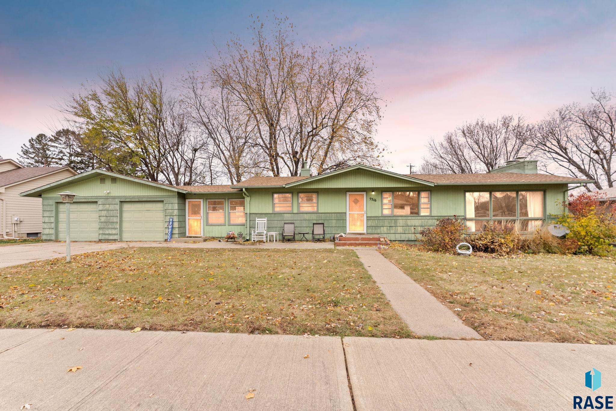 5316 W 33rd St Street, Sioux Falls, South Dakota image 1