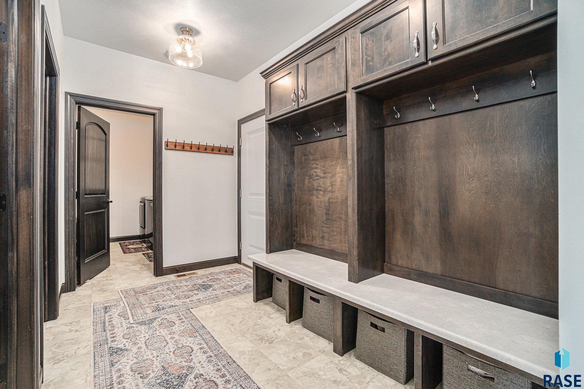 27235 Regal Ct Court, Sioux Falls, South Dakota image 20