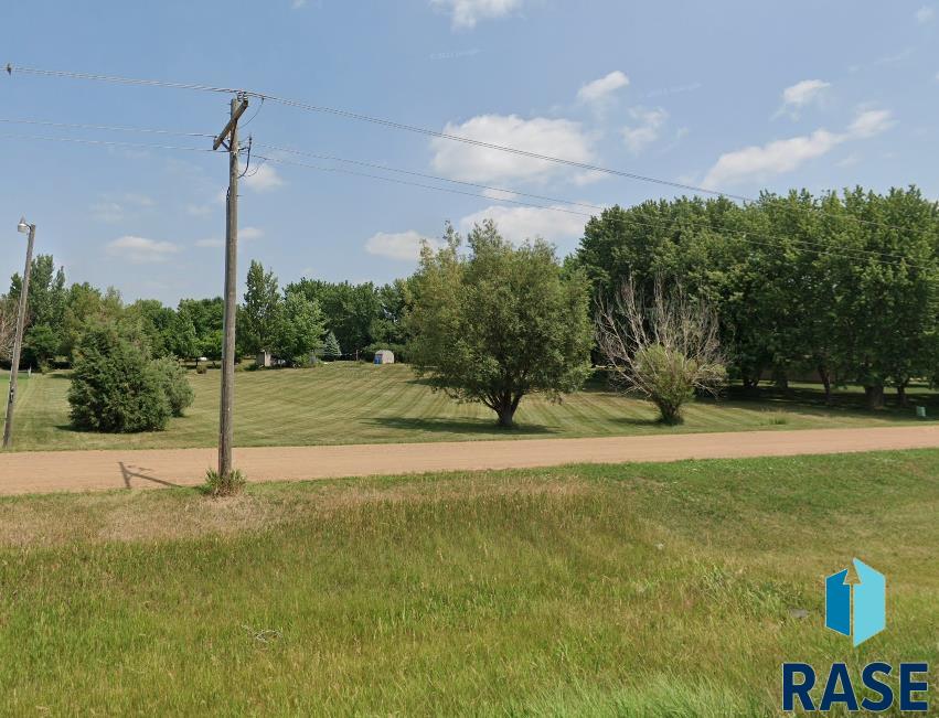 267th St Street, Hartford, South Dakota image 1