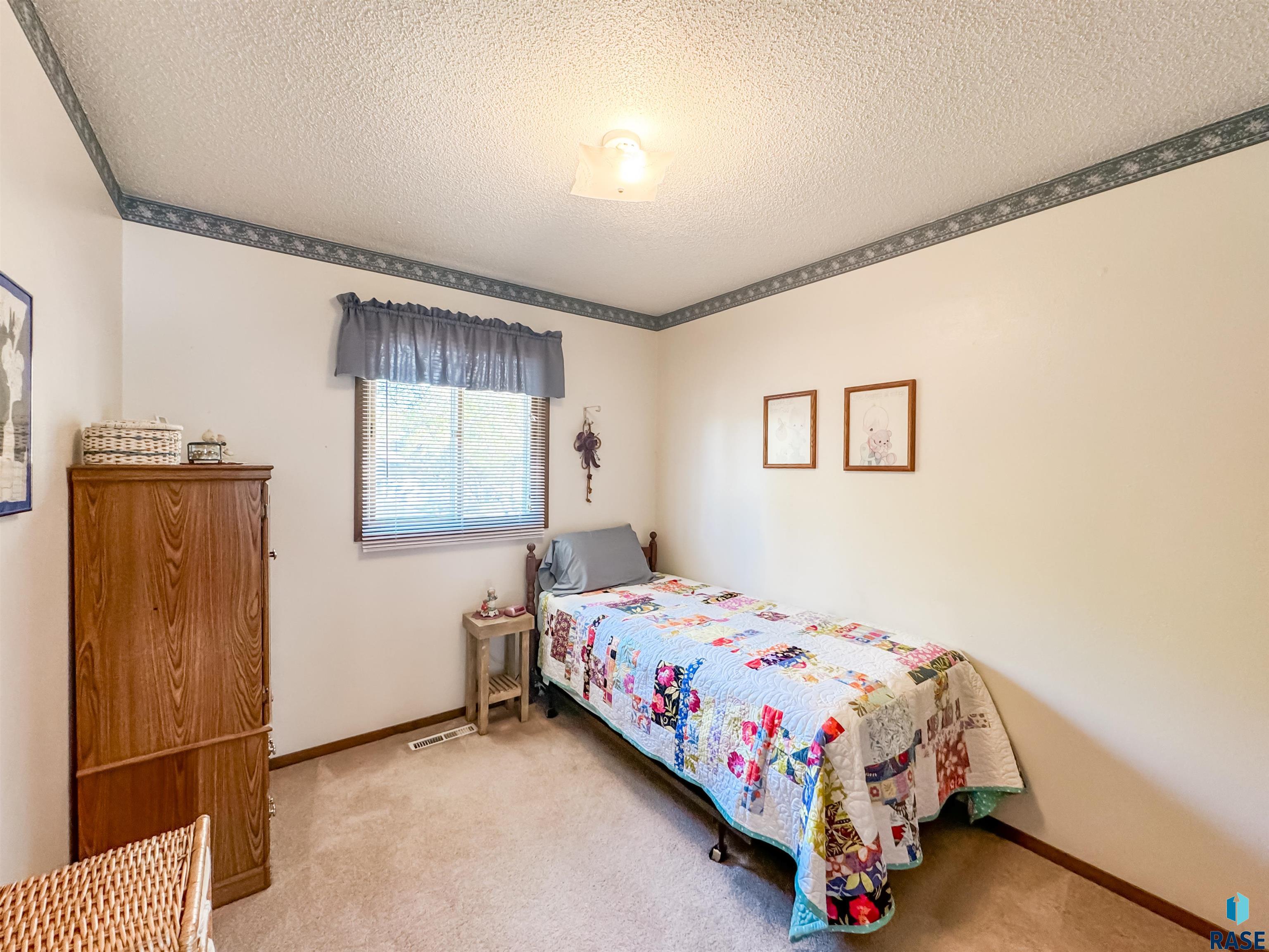 5412 W 25th St Street, Sioux Falls, South Dakota image 12