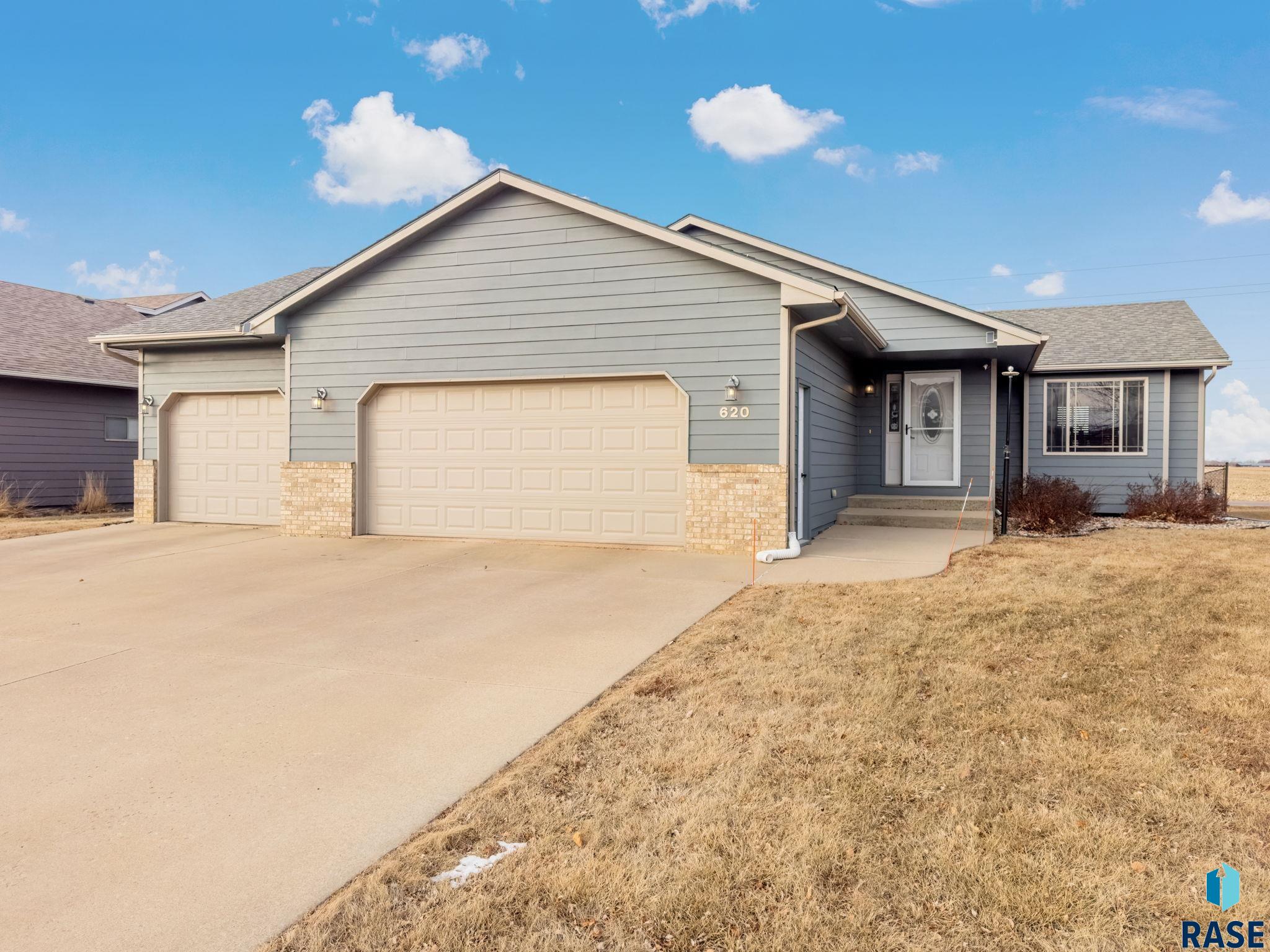 620 St Gregory St Street, Harrisburg, South Dakota image 1