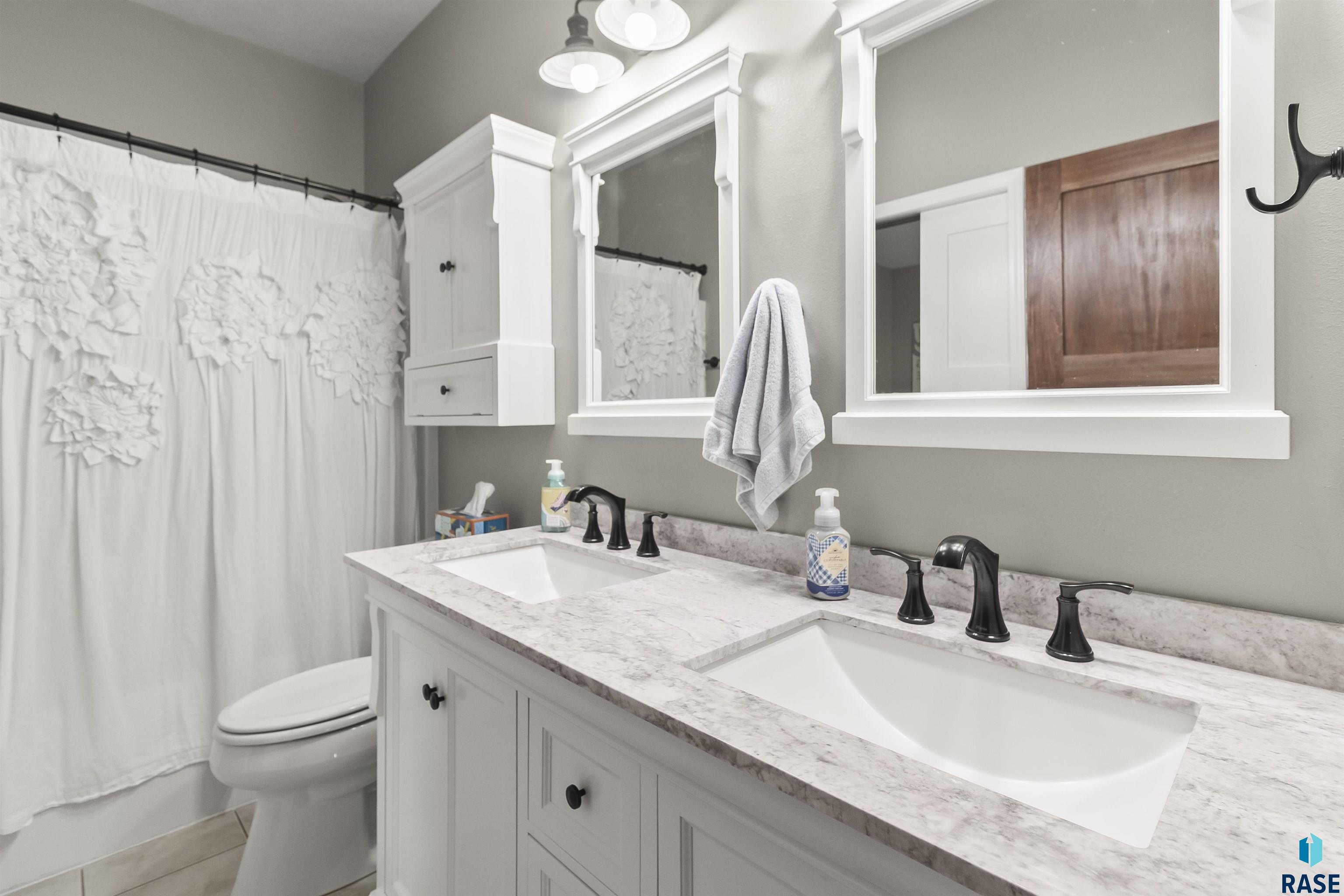5209 S Sirocco Ave Avenue, Sioux Falls, New Jersey image 13