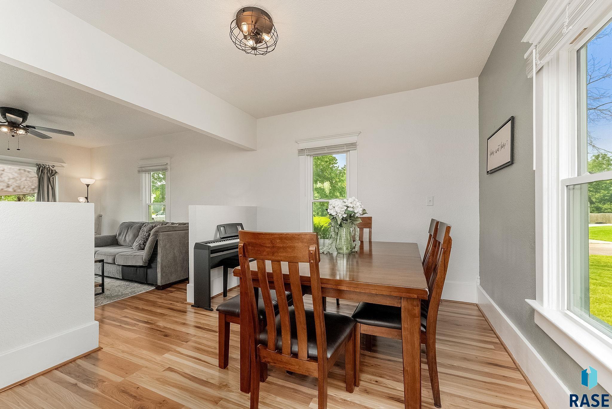 Centerville, South Dakota 57014, United States, 3 Bedrooms Bedrooms, ,2 BathroomsBathrooms,Residential,Active,183288