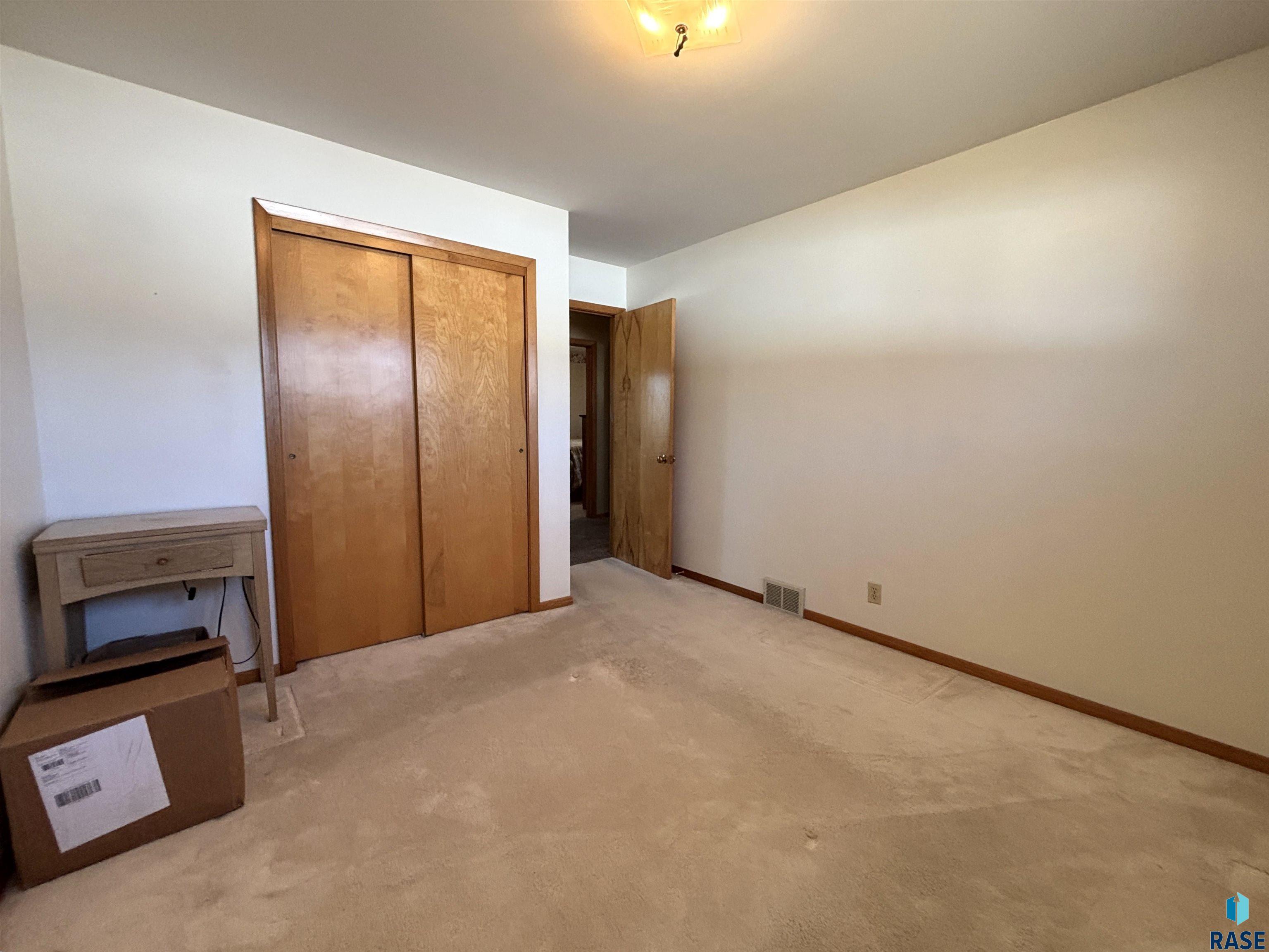 309 E 8th St Street, Miller, New Jersey image 13