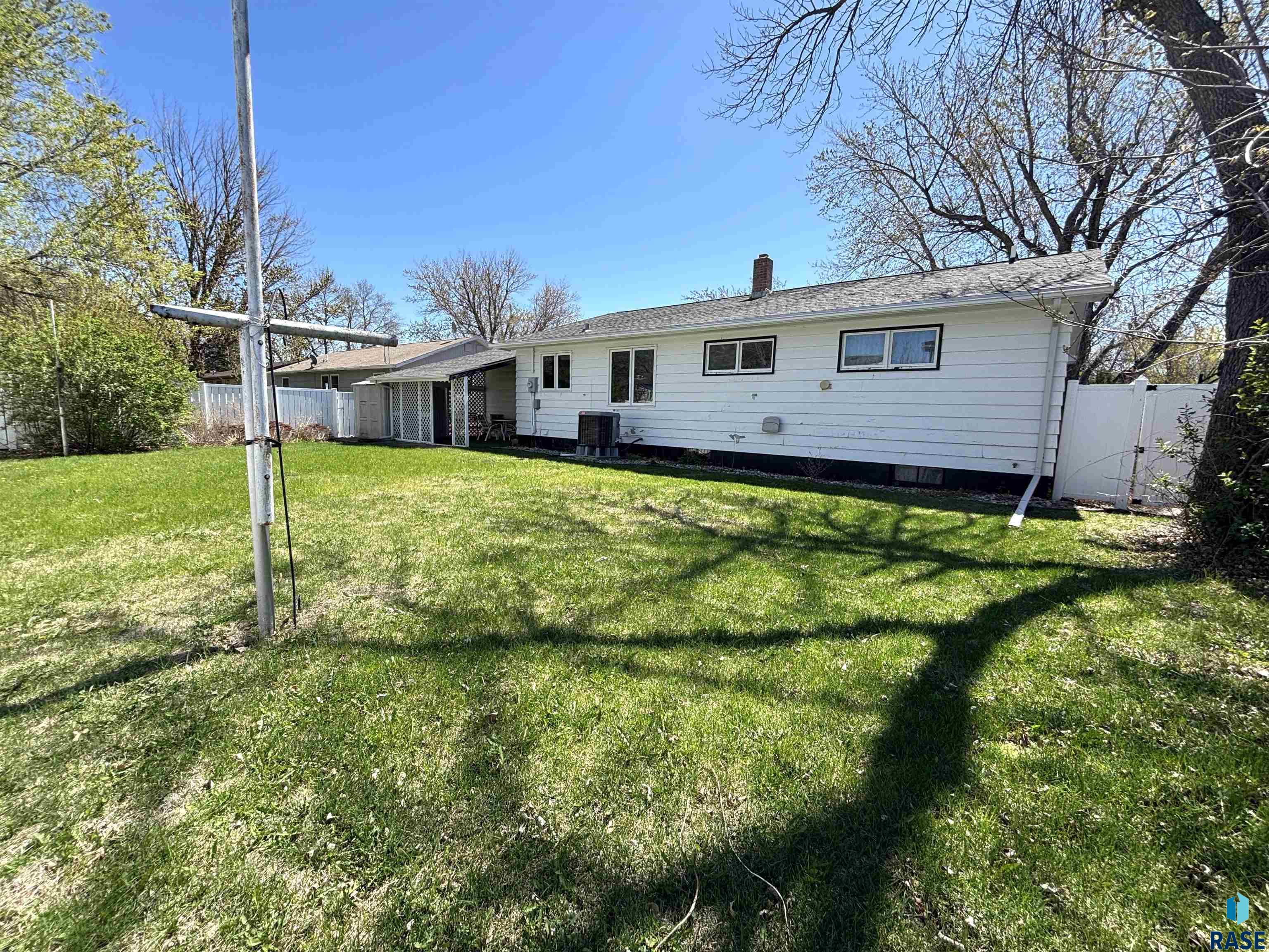 309 E 8th St Street, Miller, New Jersey image 49