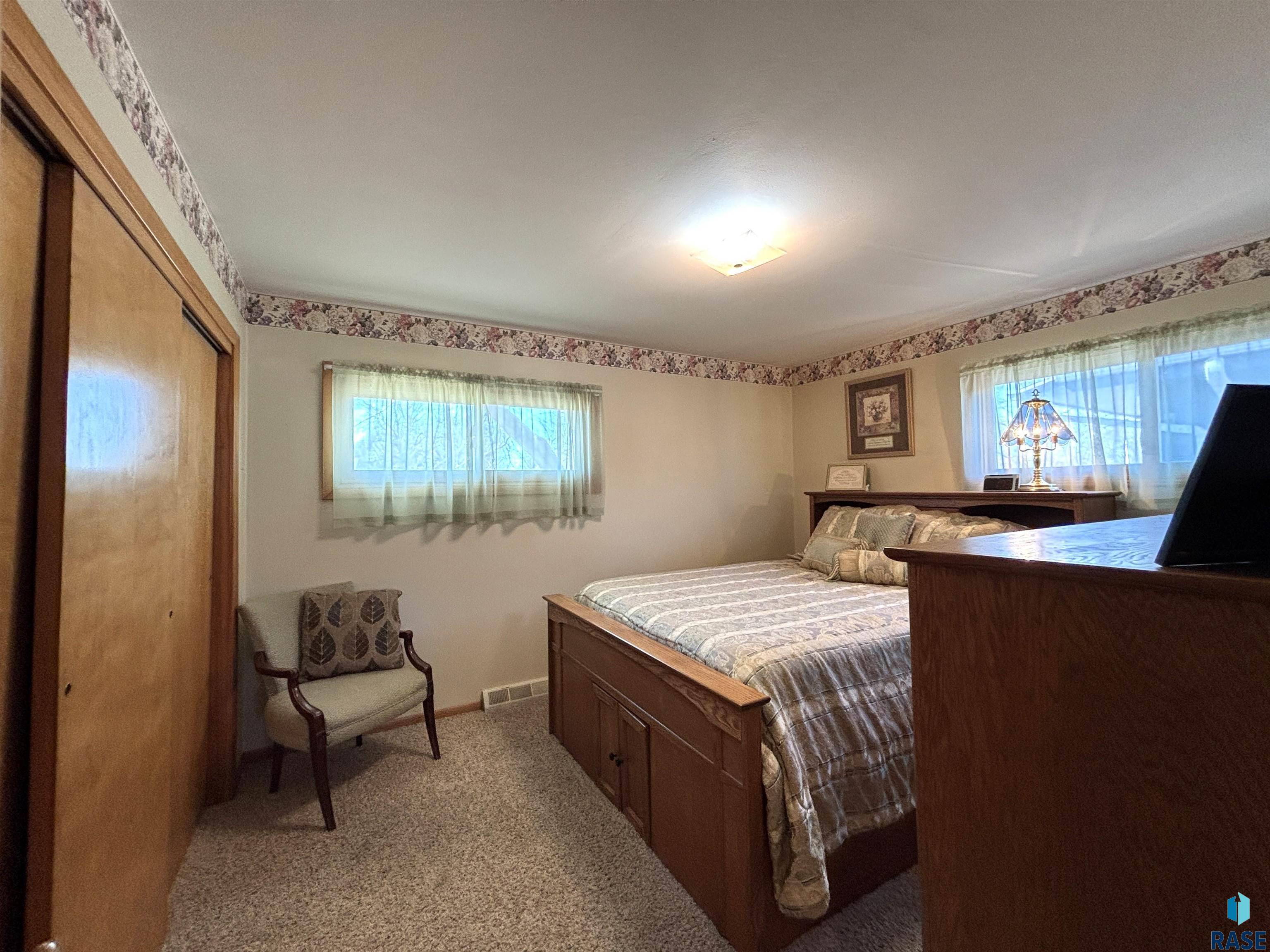 309 E 8th St Street, Miller, New Jersey image 7