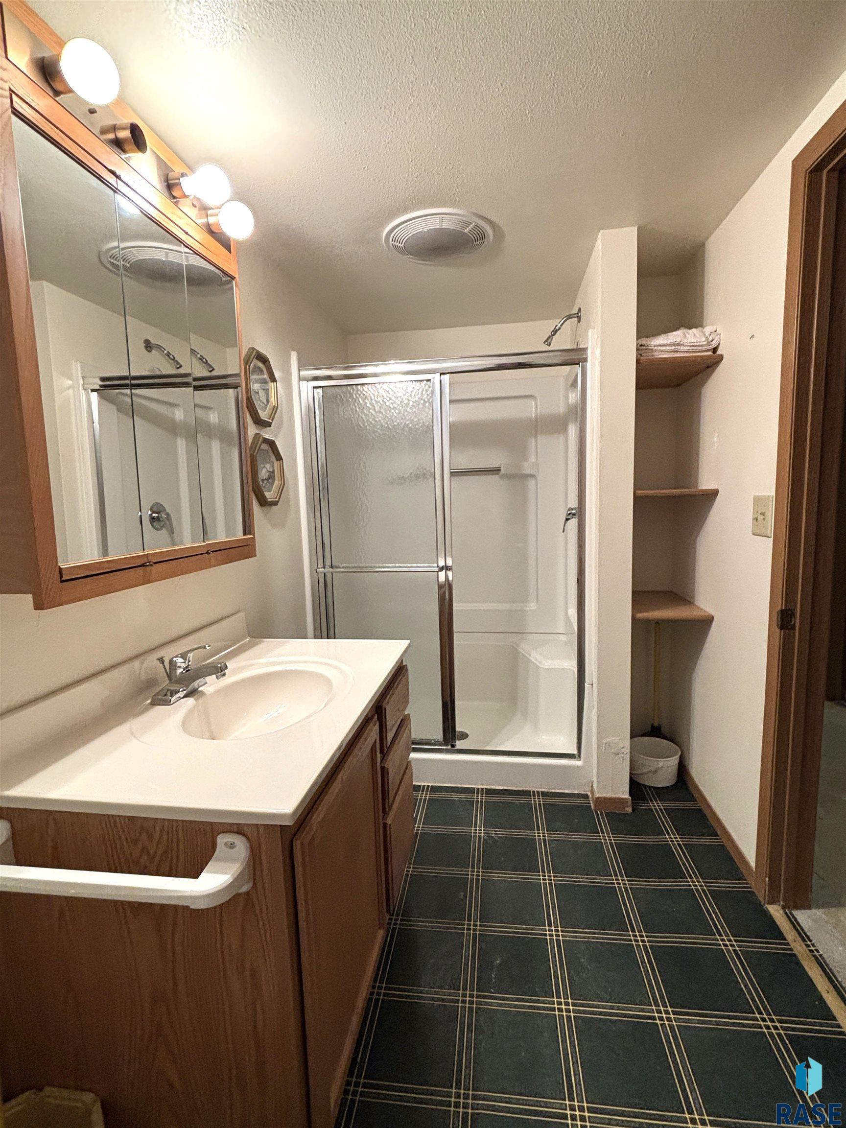 309 E 8th St Street, Miller, New Jersey image 35