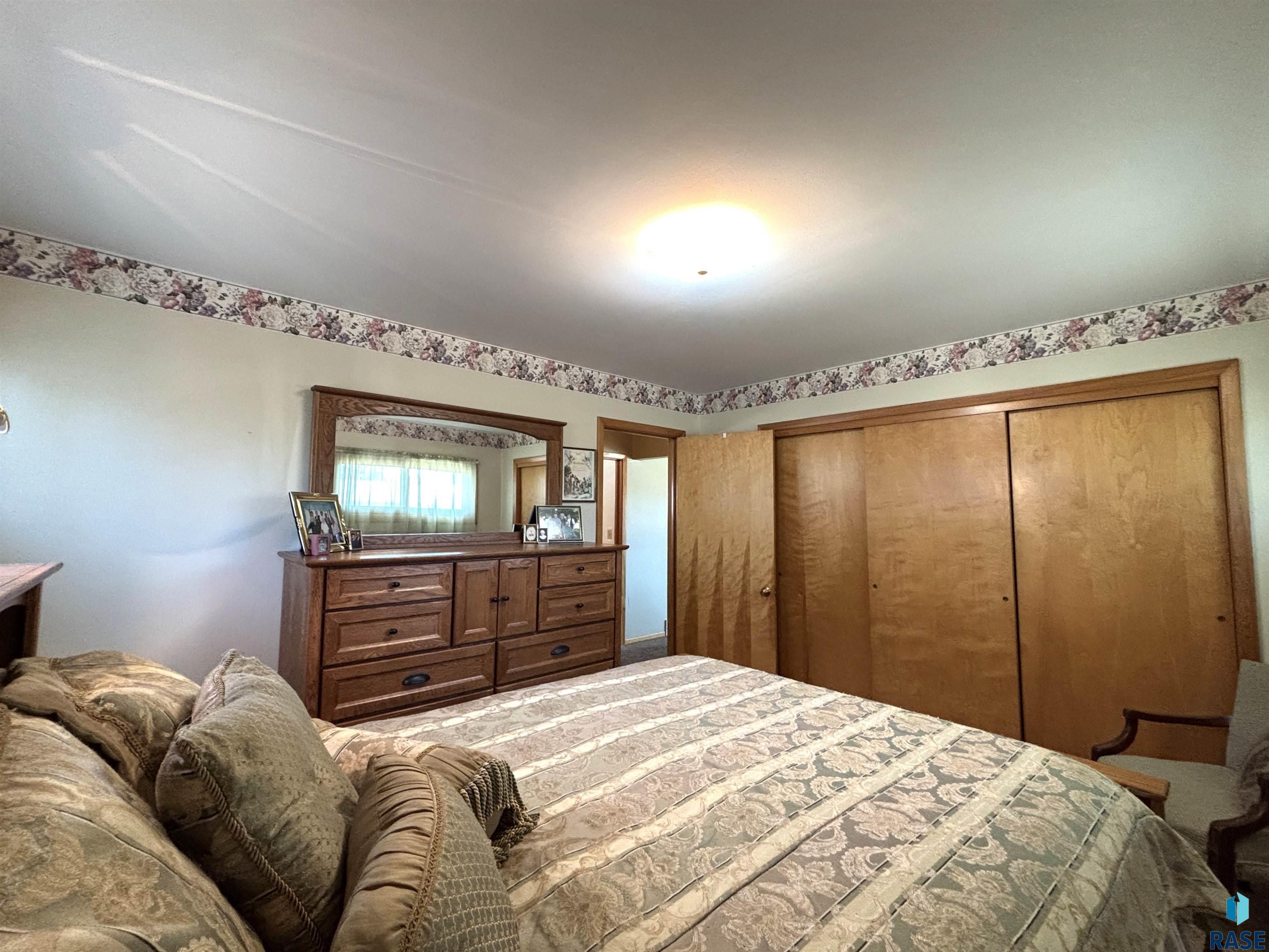 309 E 8th St Street, Miller, New Jersey image 8