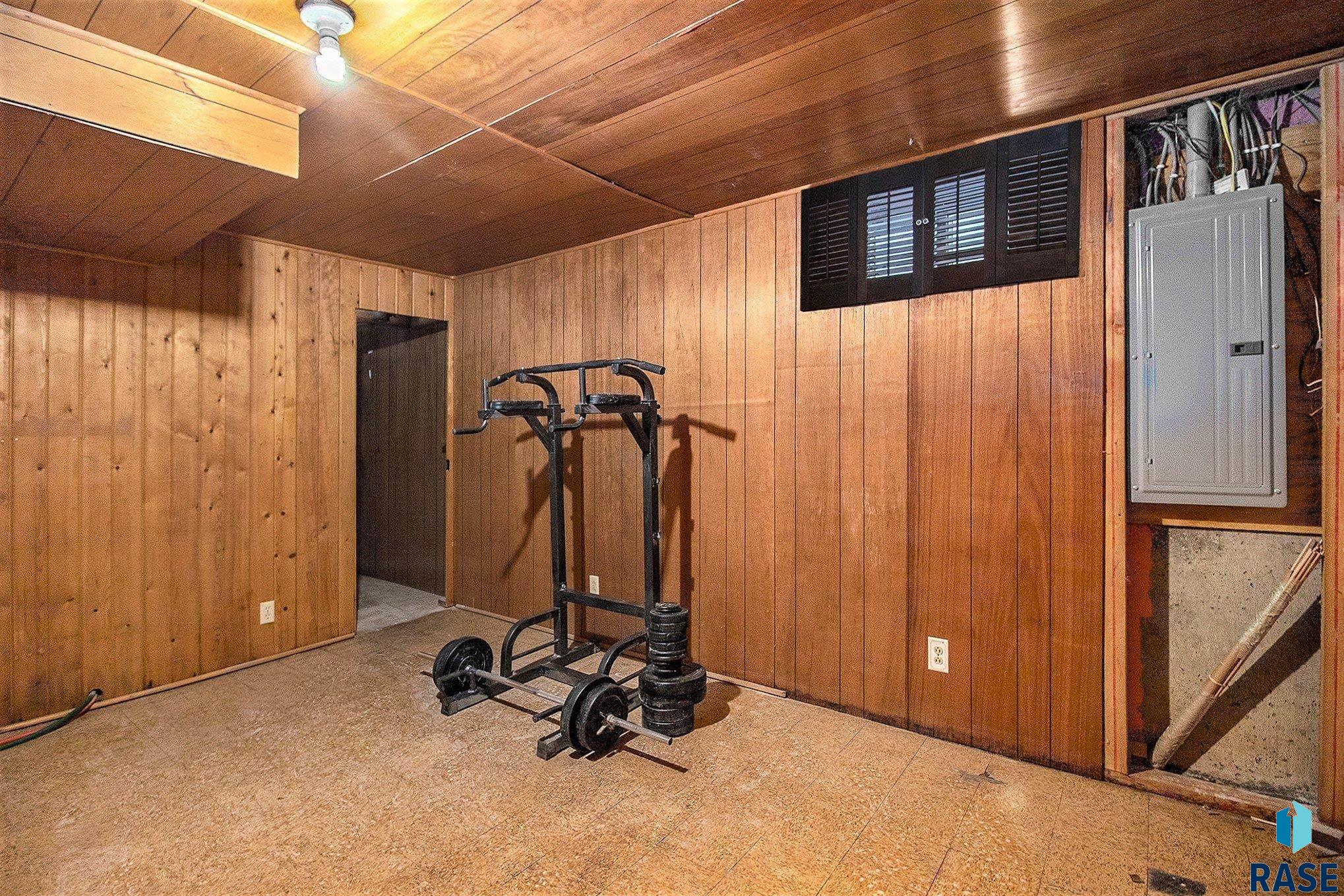 Sioux Falls, South Dakota 57105, United States, 2 Bedrooms Bedrooms, ,2 BathroomsBathrooms,Residential,Active,225904