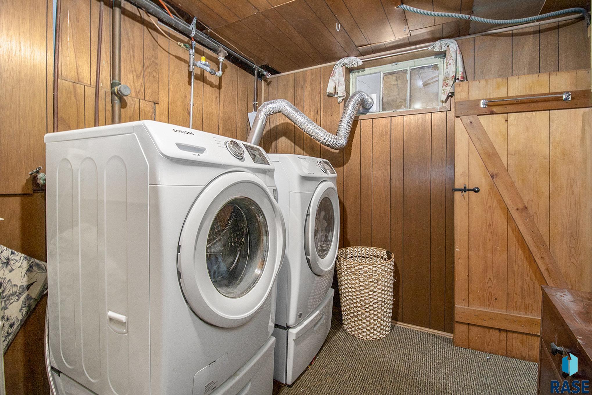 Sioux Falls, South Dakota 57105, United States, 2 Bedrooms Bedrooms, ,2 BathroomsBathrooms,Residential,Active,225904