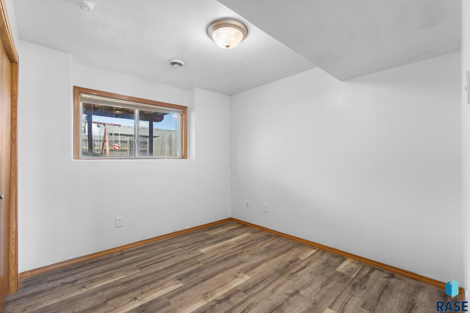 5301 S Galway Ave Avenue, Sioux Falls, South Dakota image 18