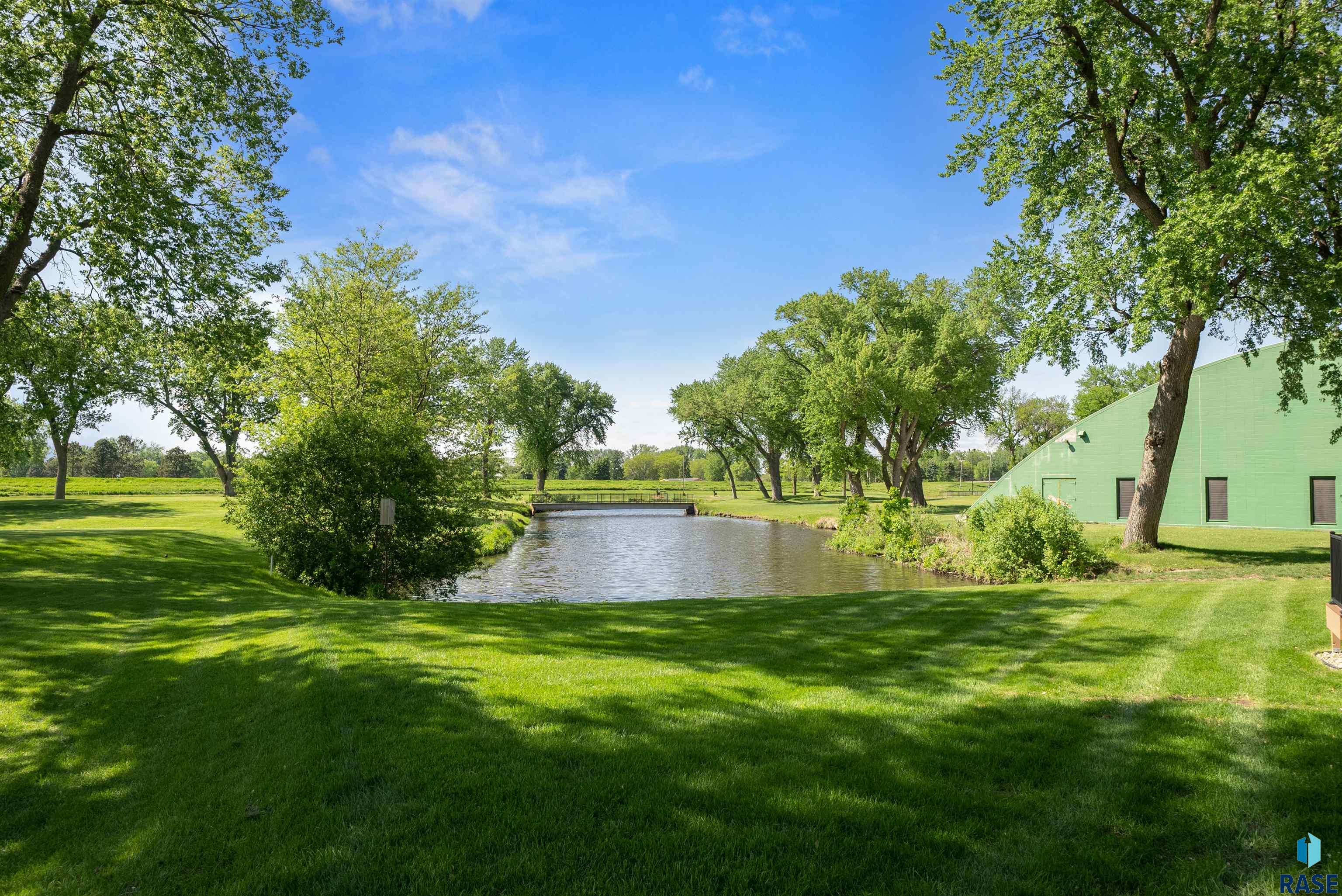 1437 S Westward Ho Pl Place, Sioux Falls, New Jersey image 15