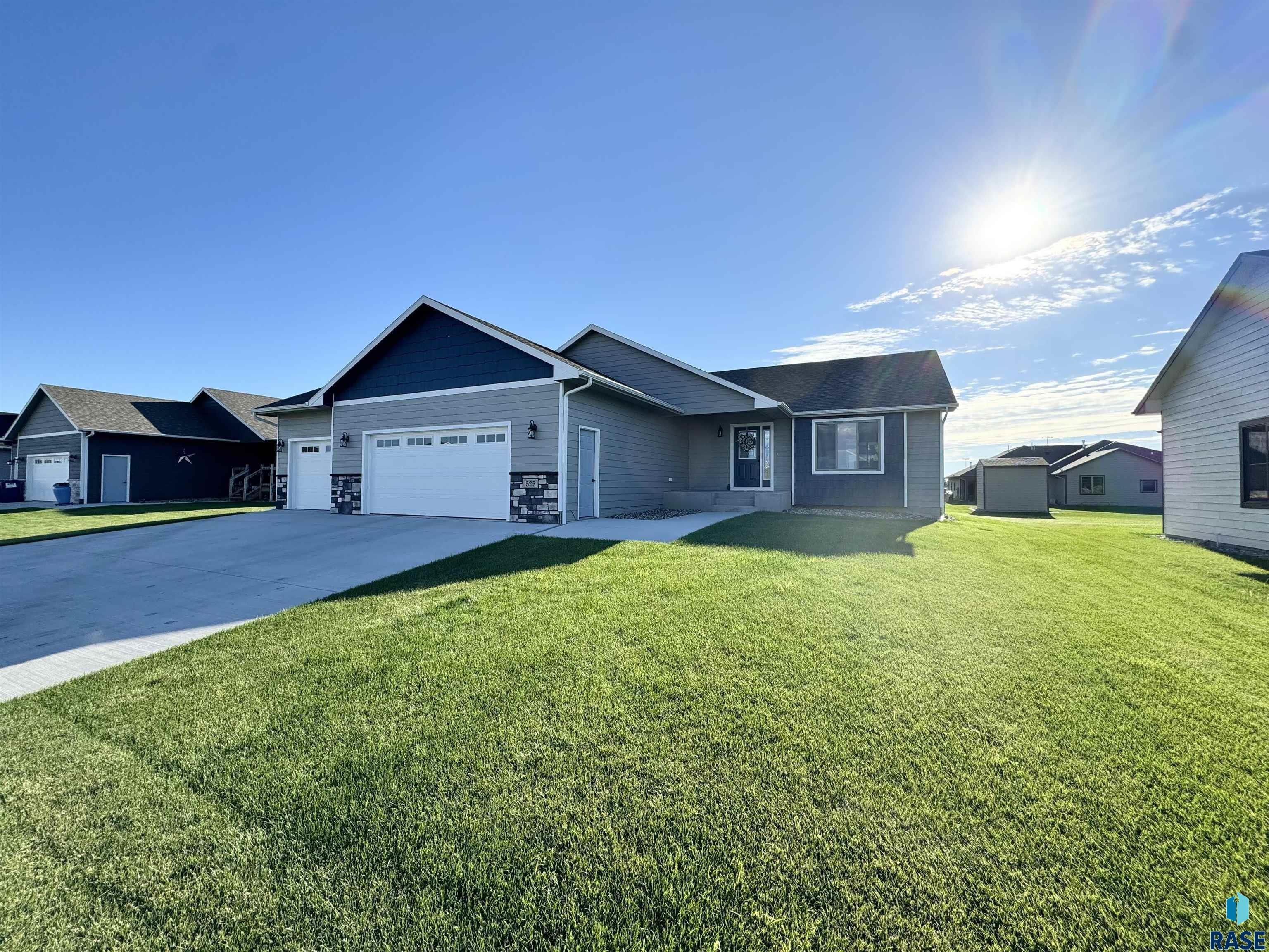 525 Quartzite Ave Avenue, Tea, South Dakota image 3