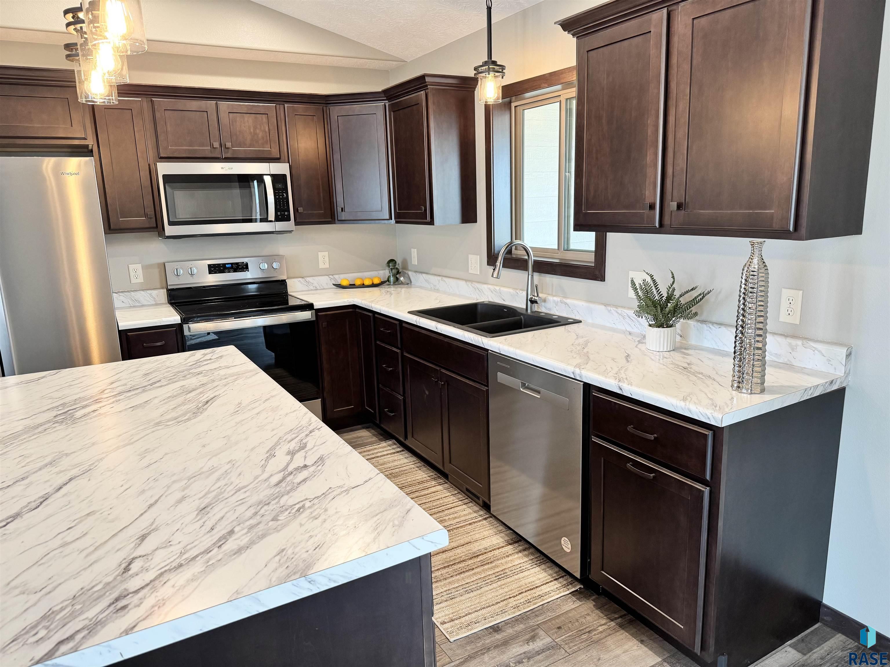 525 Quartzite Ave Avenue, Tea, South Dakota image 18