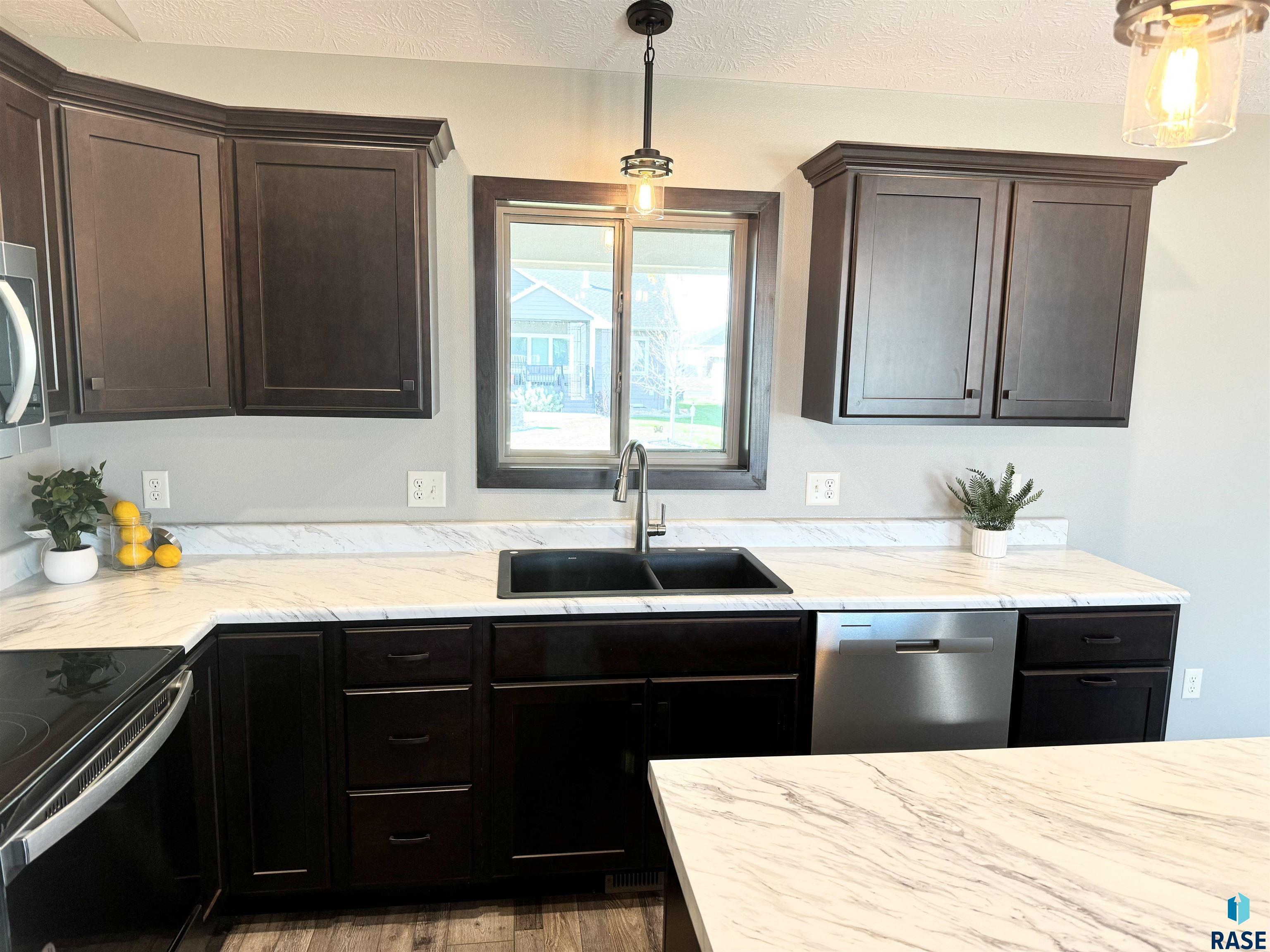 525 Quartzite Ave Avenue, Tea, South Dakota image 15