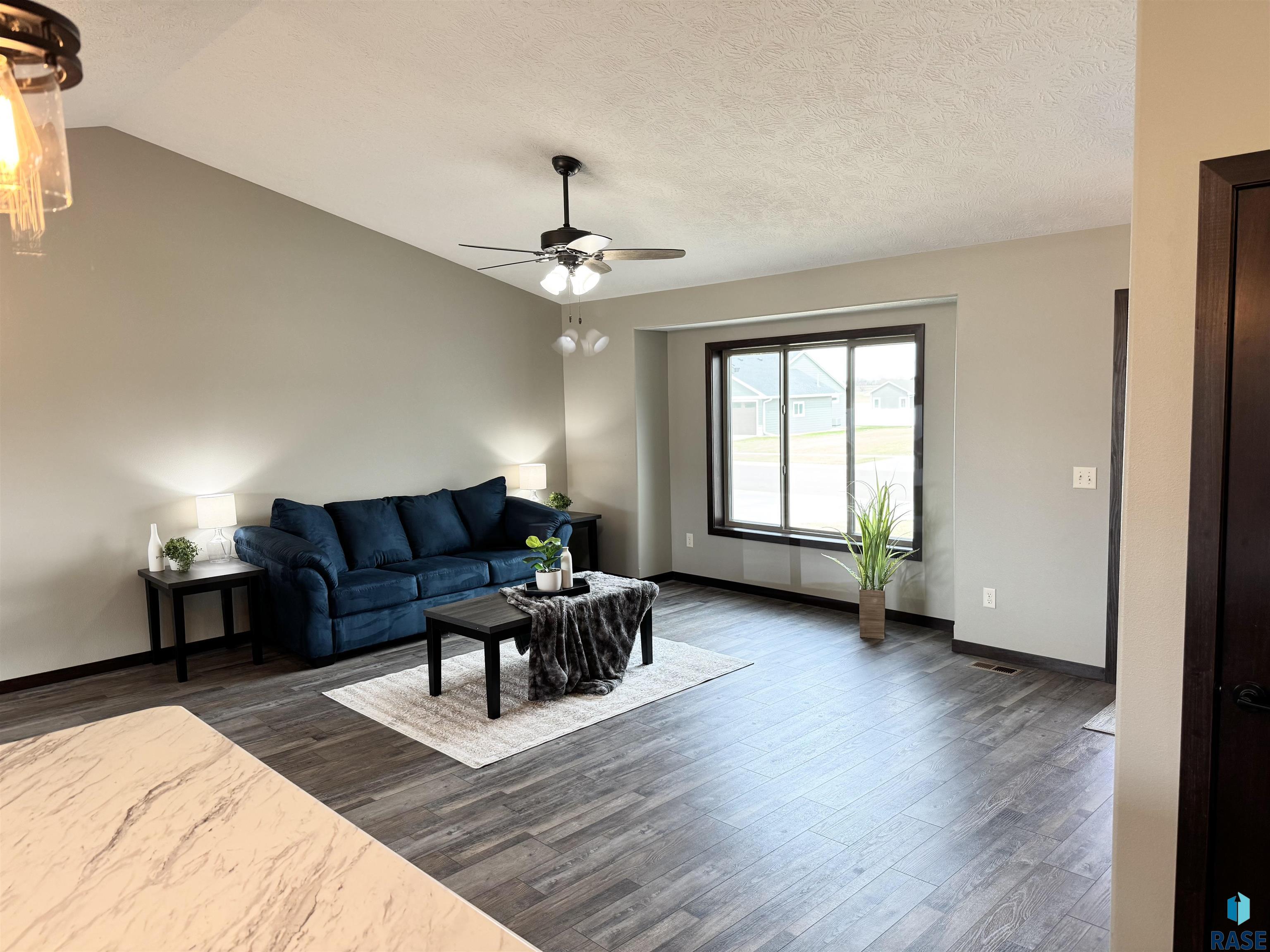 525 Quartzite Ave Avenue, Tea, South Dakota image 12
