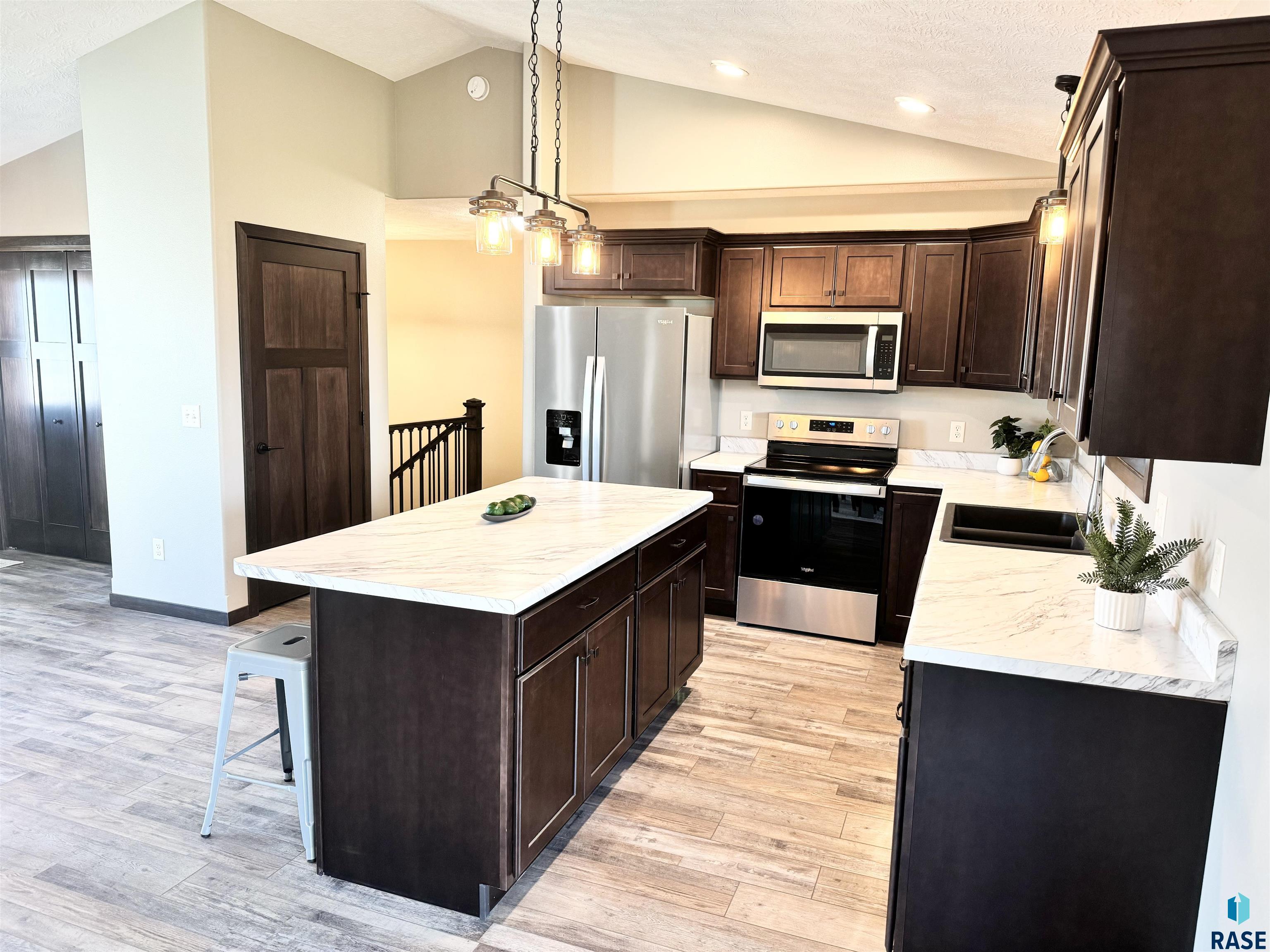 525 Quartzite Ave Avenue, Tea, South Dakota image 14