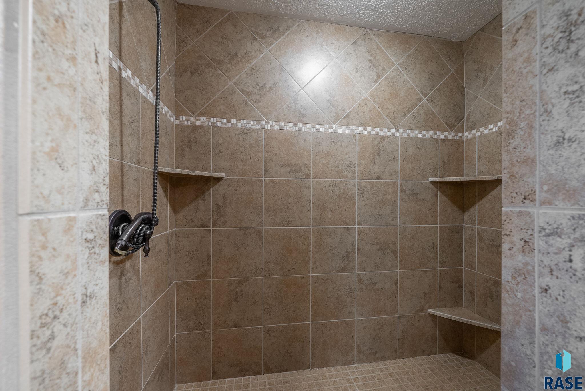 2305 N Ivy Rd Road, Tea, New Jersey image 34
