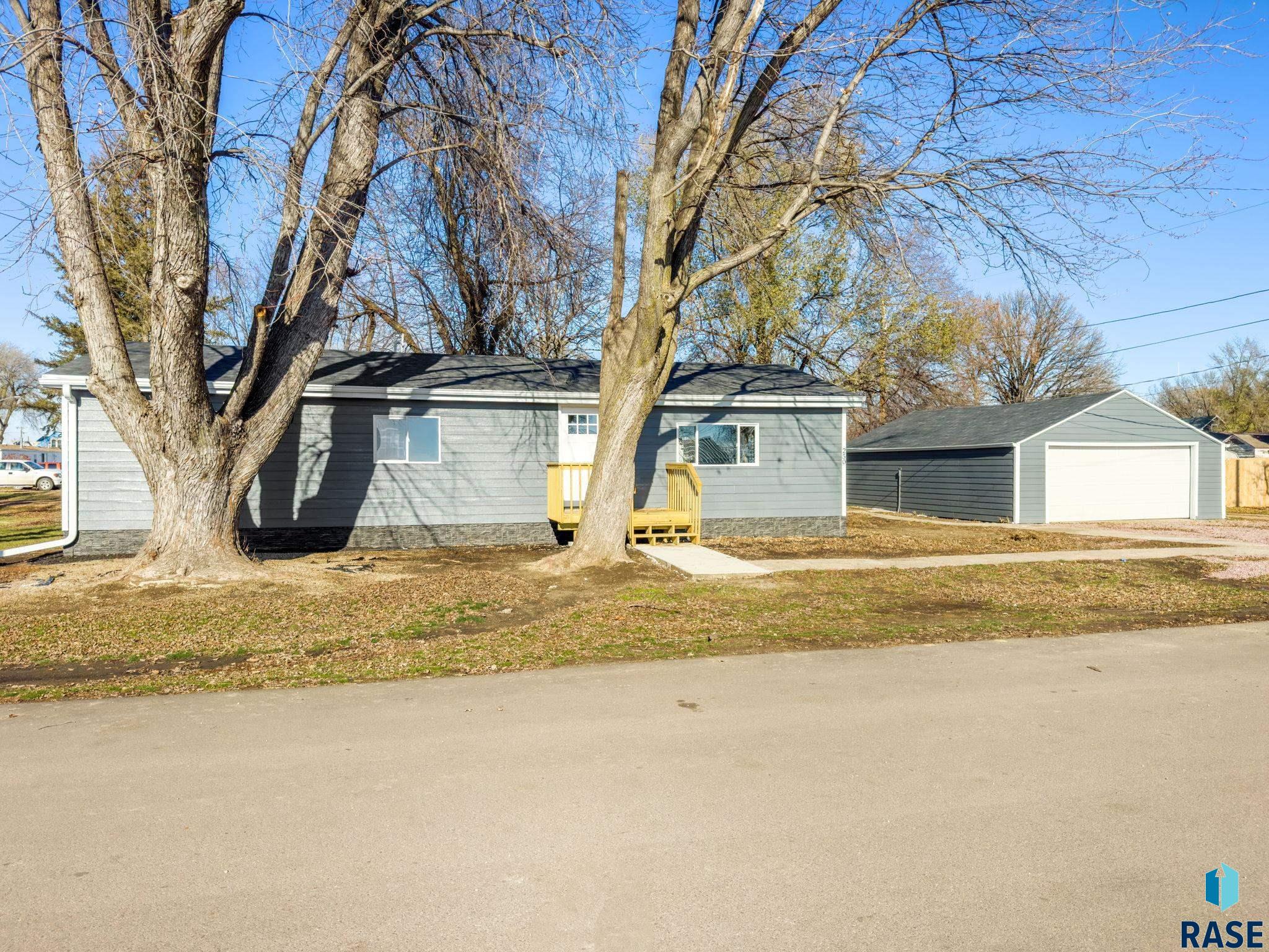 250 Dewey Ave Avenue, Chancellor, South Dakota image 1