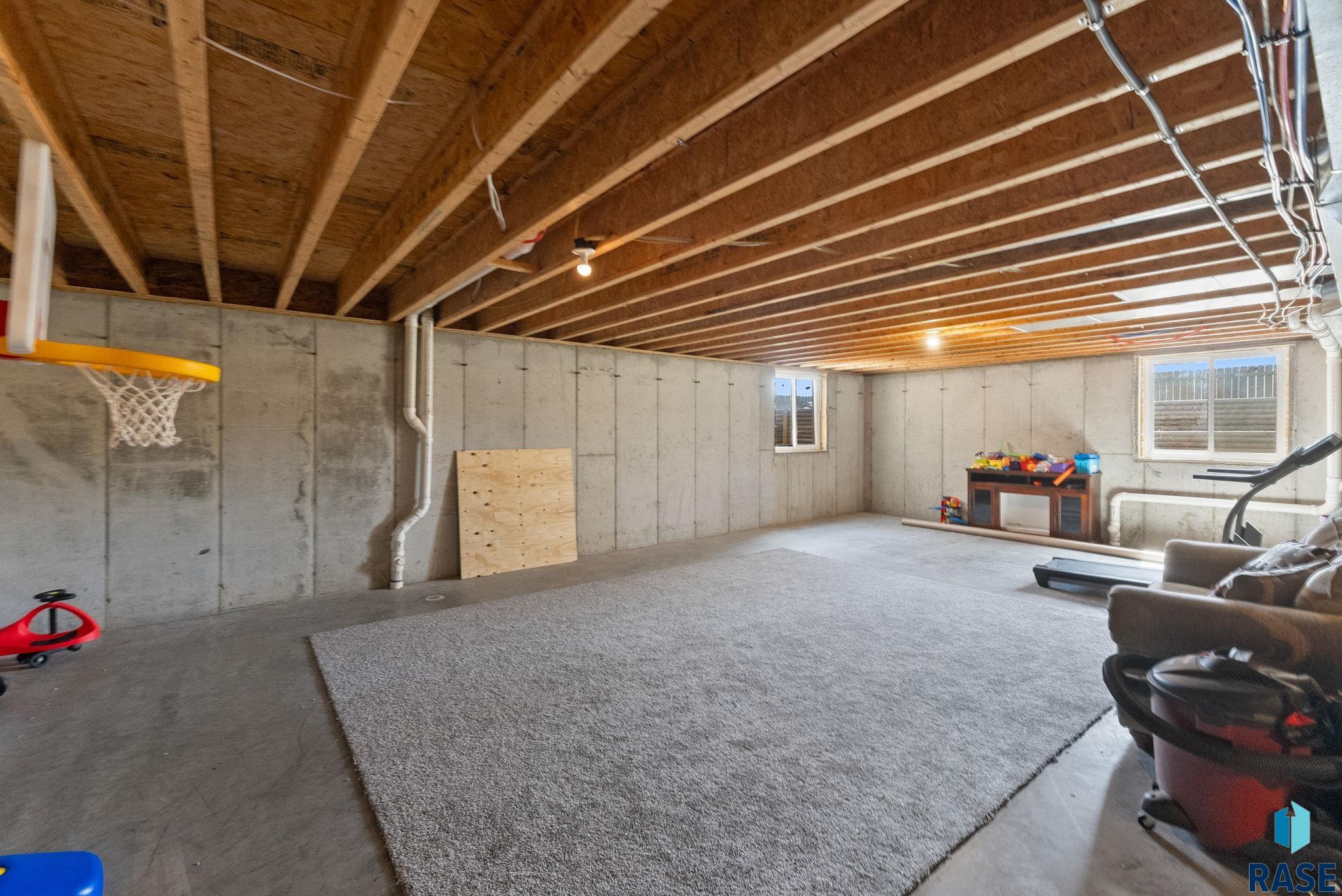 320 S Summer Ave Avenue, Brandon, South Dakota image 39