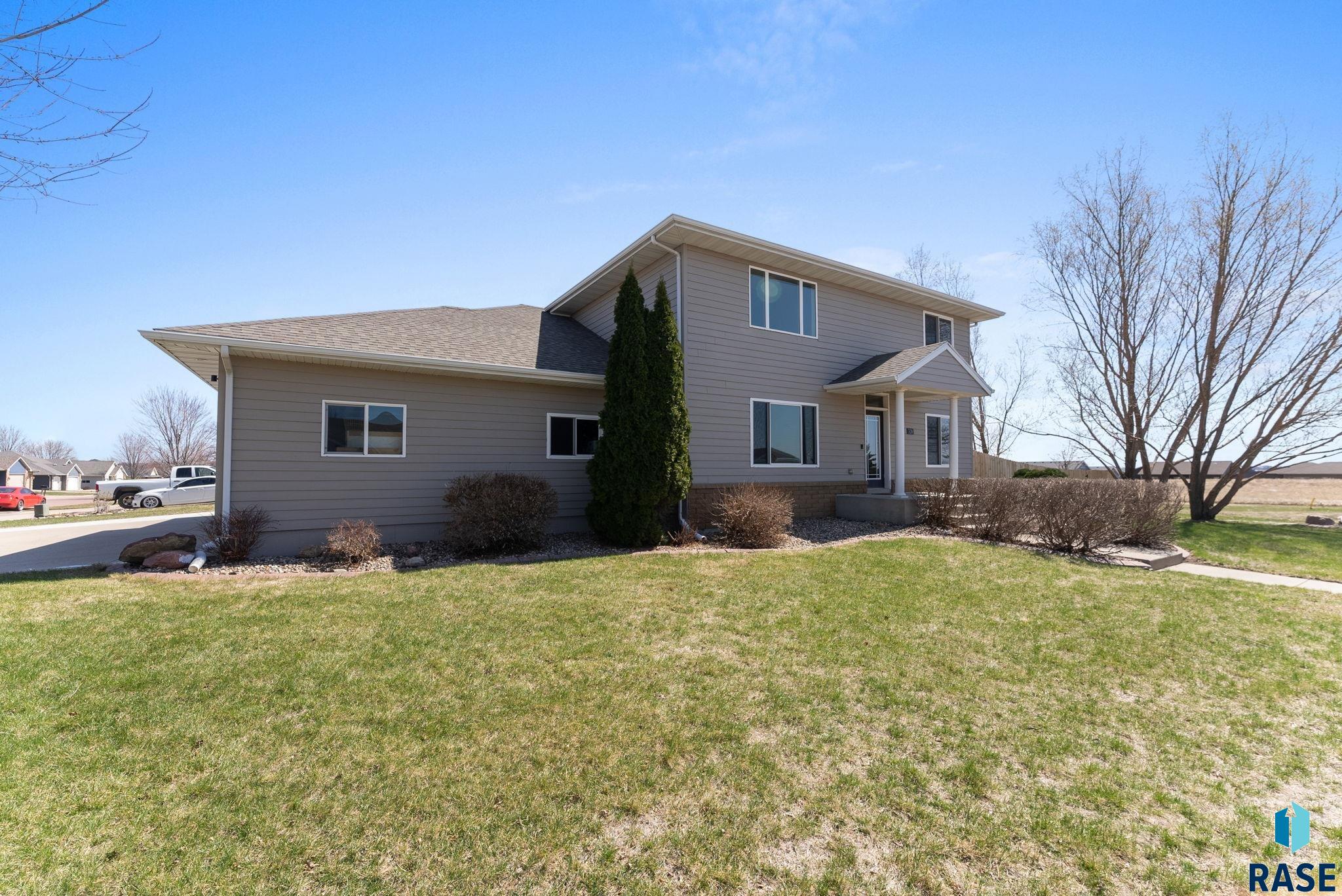 320 S Summer Ave Avenue, Brandon, South Dakota image 2