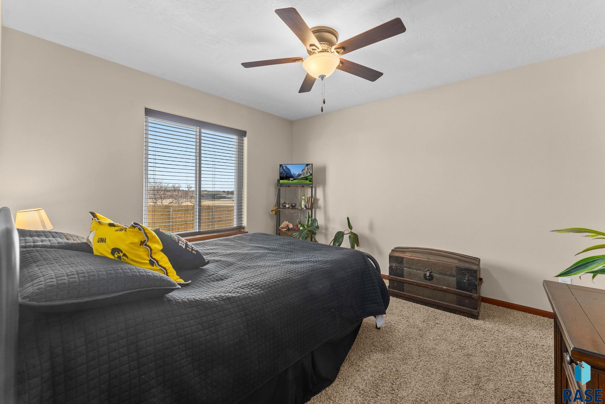320 S Summer Ave Avenue, Brandon, South Dakota image 17