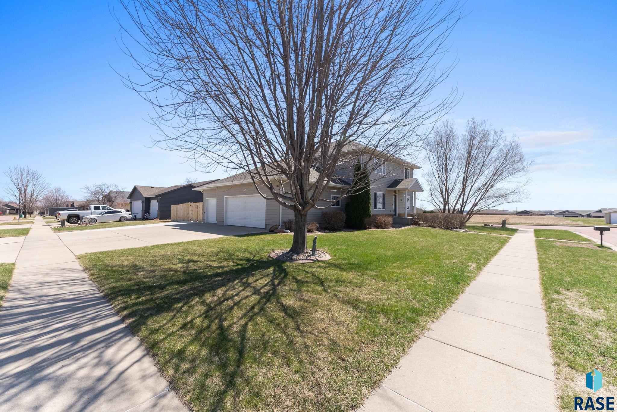 320 S Summer Ave Avenue, Brandon, South Dakota image 3