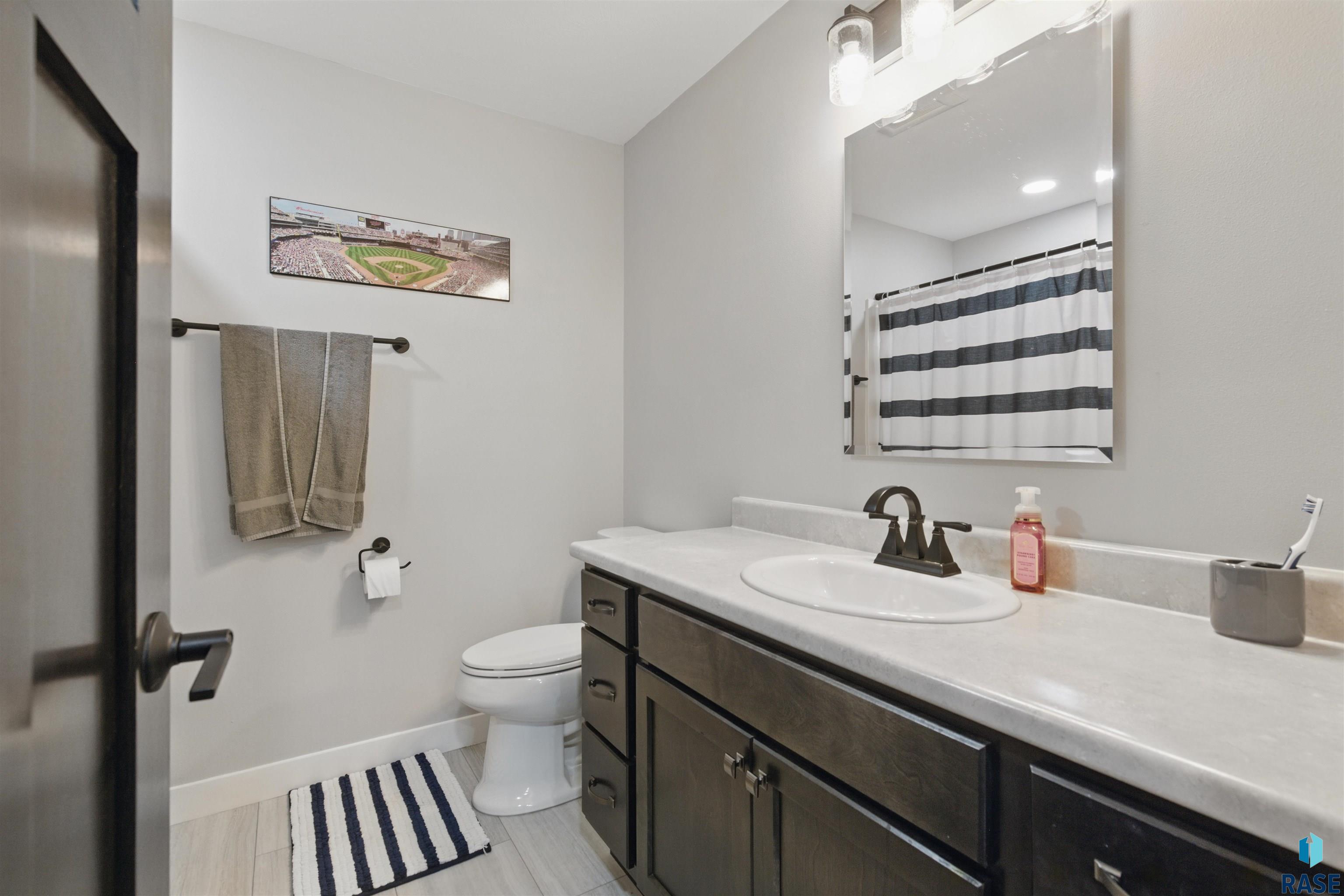 4016 S Home Plate Ave Avenue, Sioux Falls, New Jersey image 24