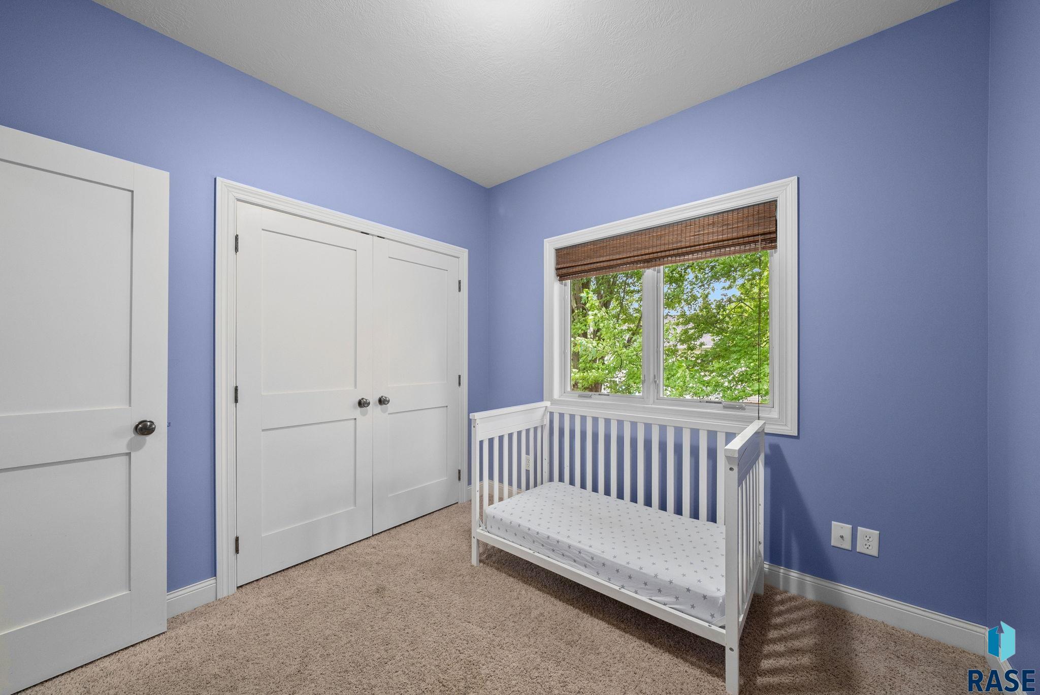 Sioux Falls, South Dakota 57108, United States, 4 Bedrooms Bedrooms, ,3 BathroomsBathrooms,Residential,Active,135149
