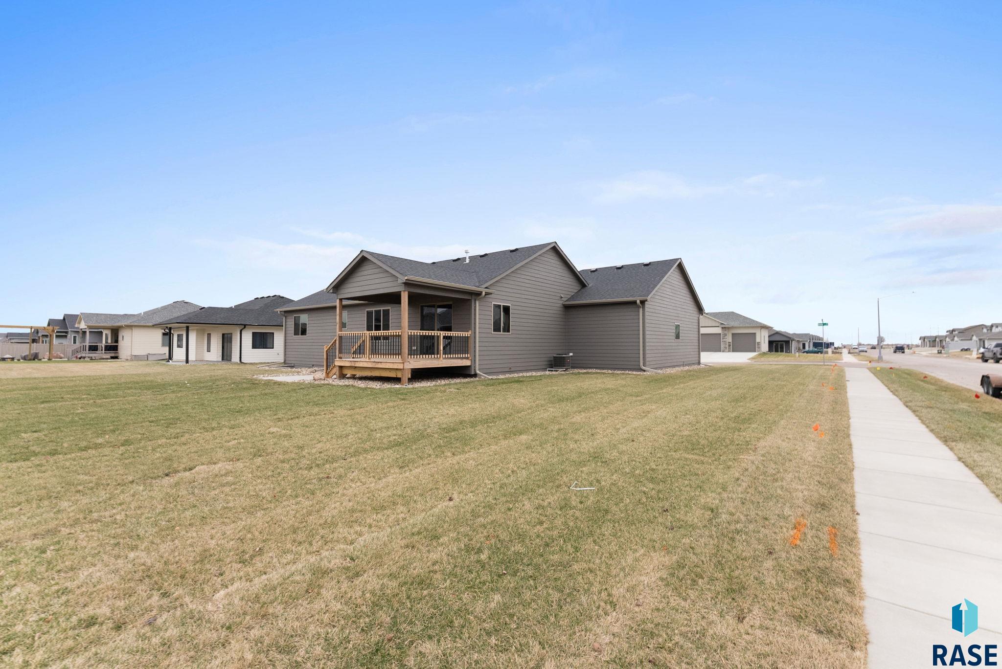 5300 E 64th St Street, Sioux Falls, South Dakota image 49