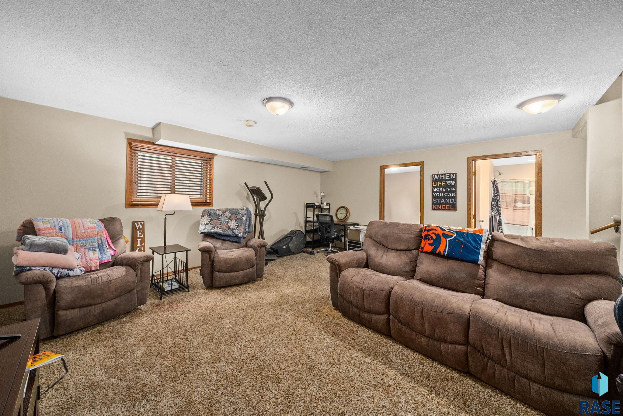 4413 S Holbrook Ave Avenue, Sioux Falls, New Jersey image 29