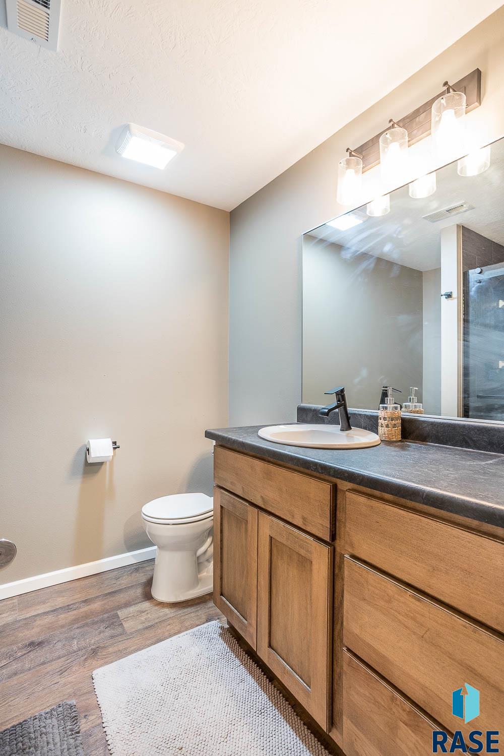 3313 E Brewster St Street, Sioux Falls, South Dakota image 23