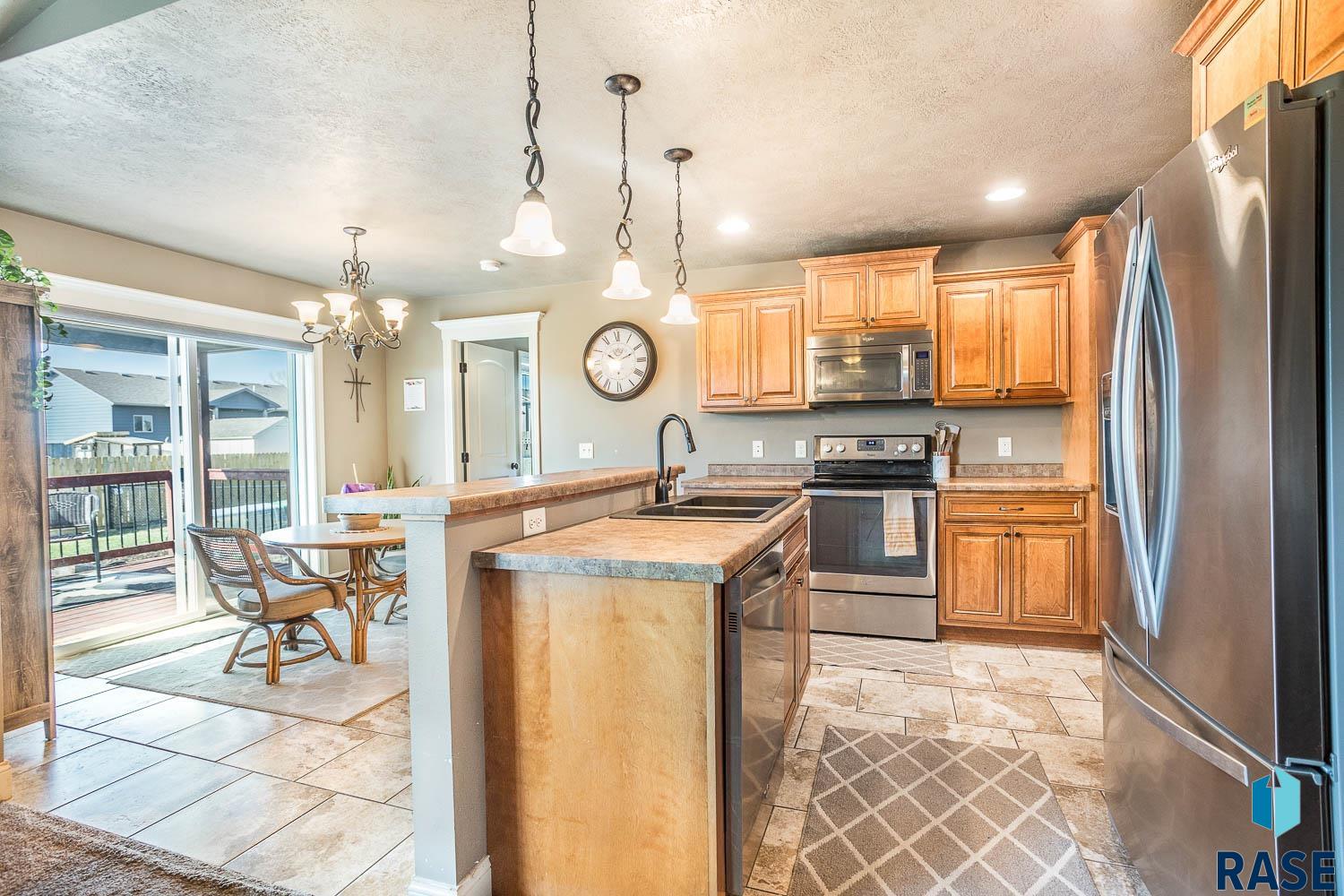 3313 E Brewster St Street, Sioux Falls, South Dakota image 12