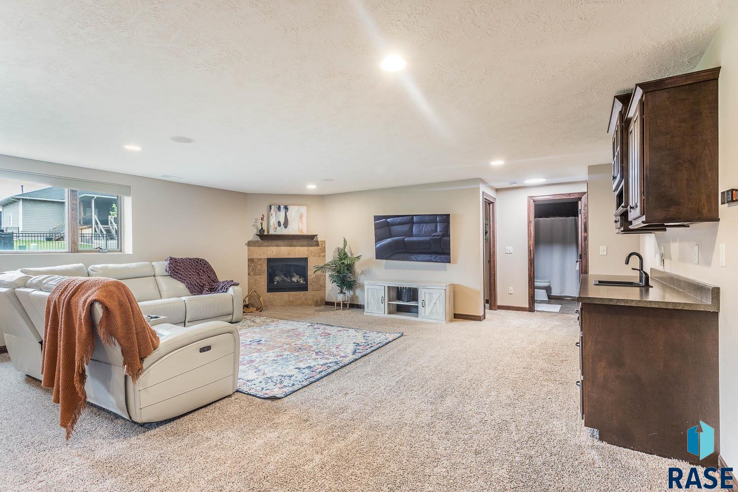 8501 S Quiet Oak Cir Circle, Sioux Falls, South Dakota image 24